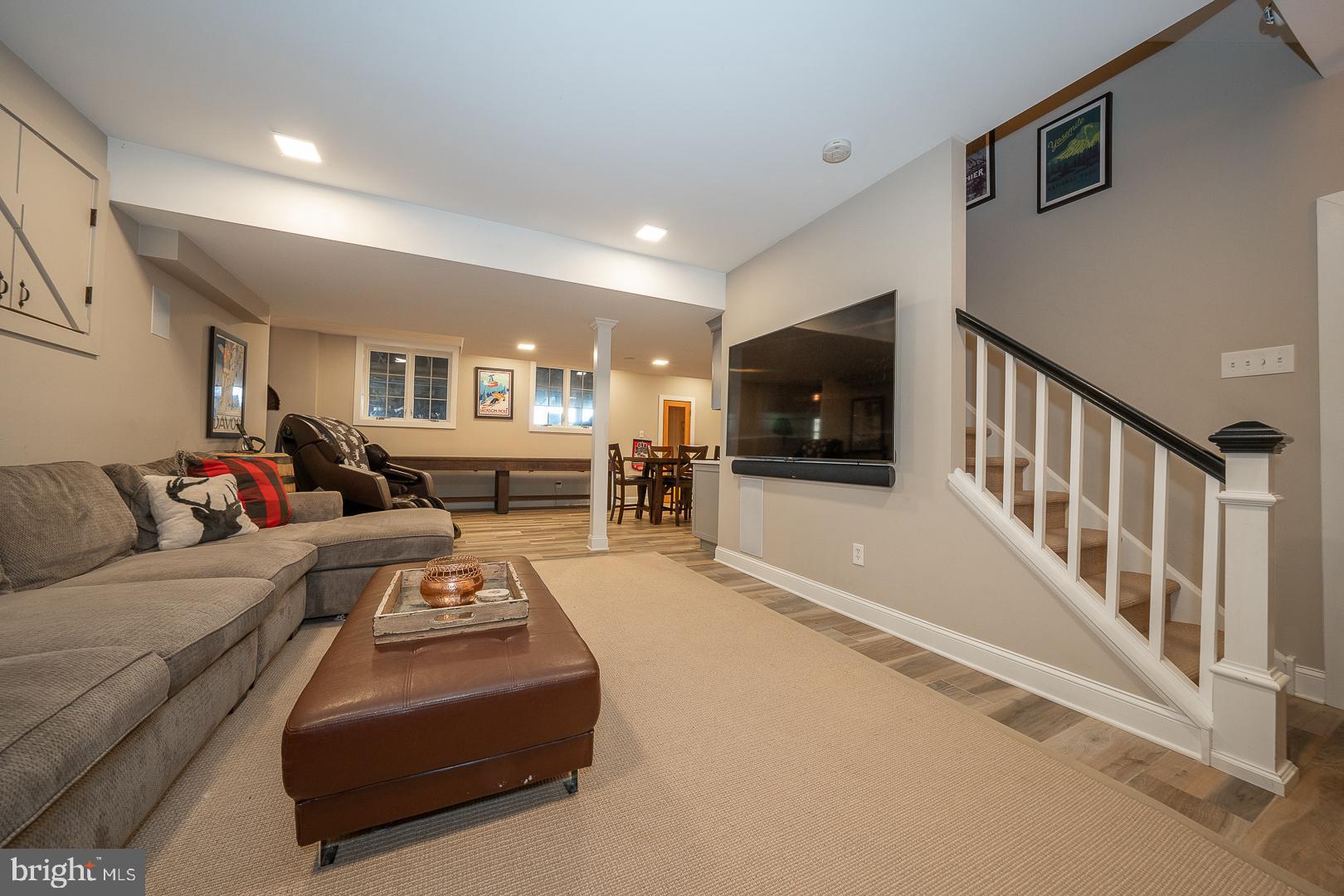 AVONWOOD - Residential