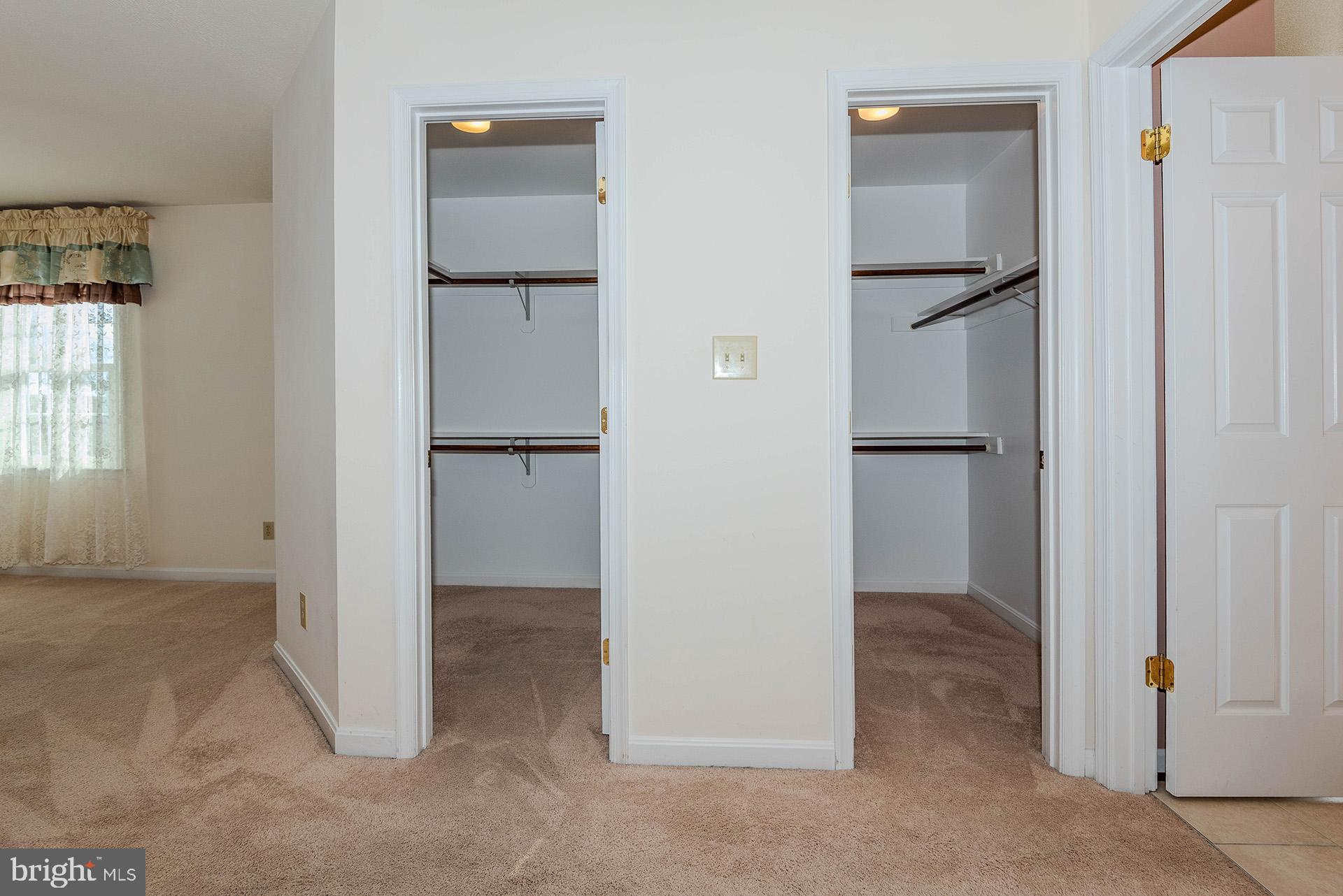 CROFTON ORCHARD - Residential