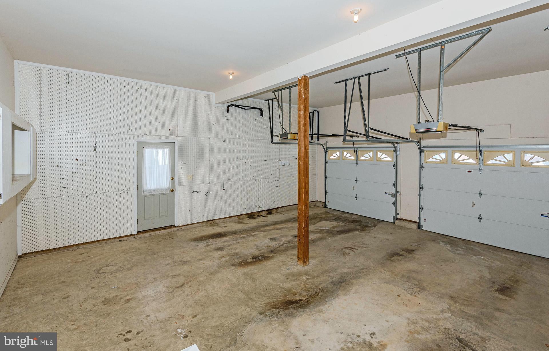 CROFTON ORCHARD - Residential