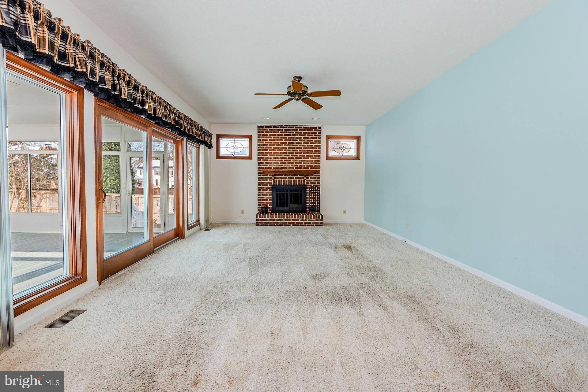 CROFTON ORCHARD - Residential