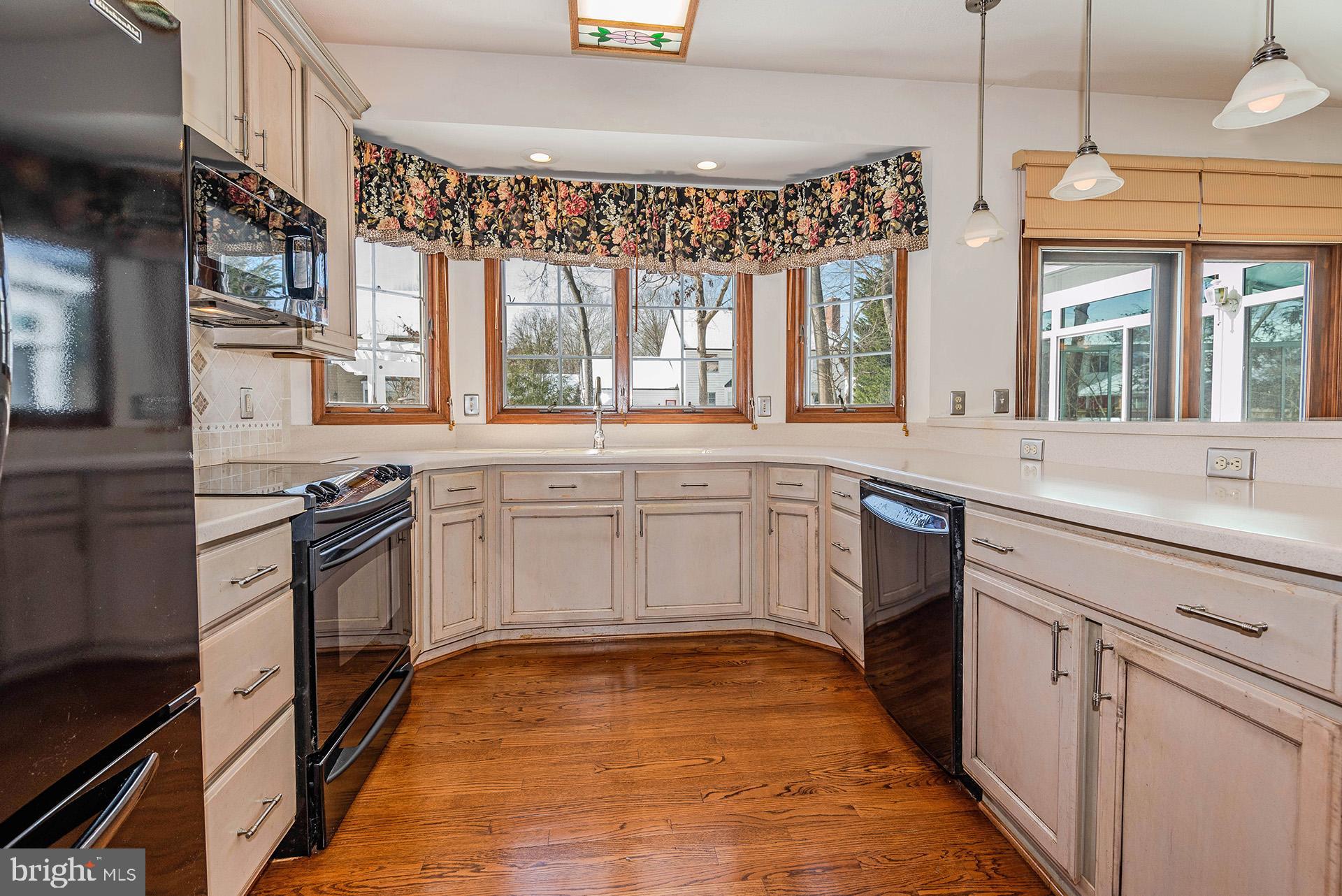 CROFTON ORCHARD - Residential