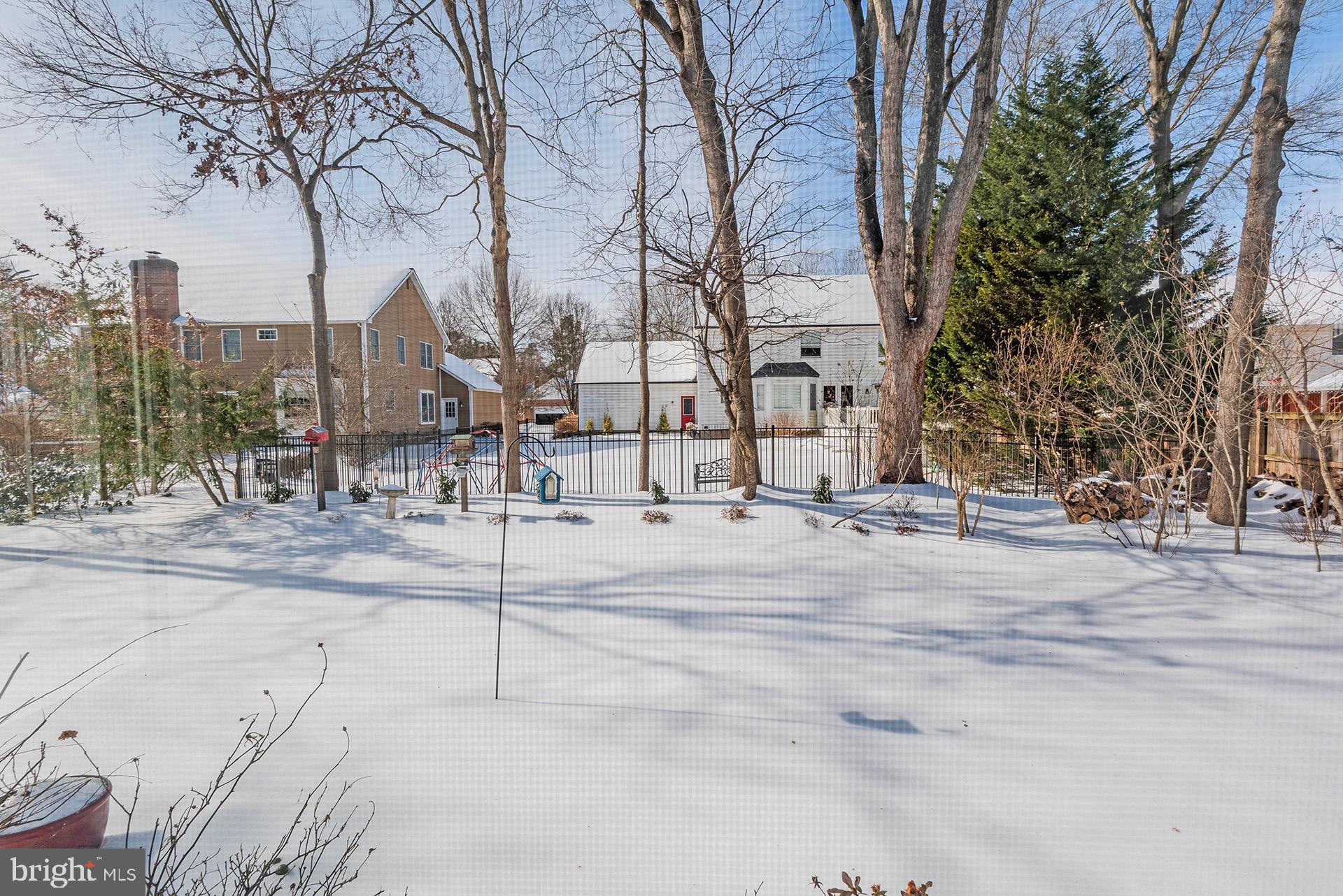 CROFTON ORCHARD - Residential