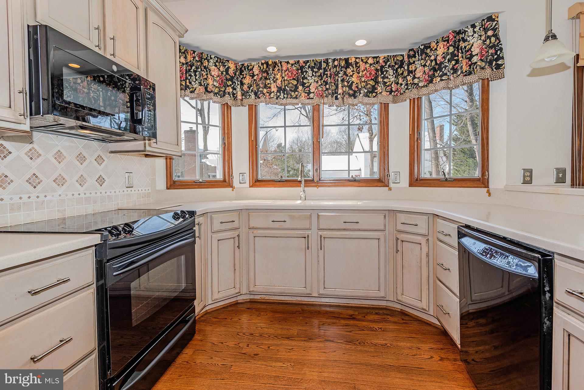 CROFTON ORCHARD - Residential