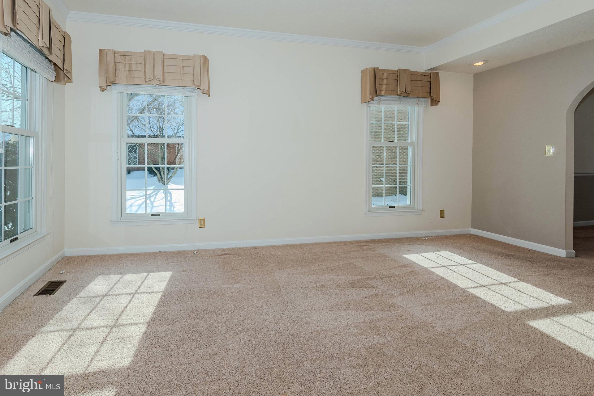 CROFTON ORCHARD - Residential