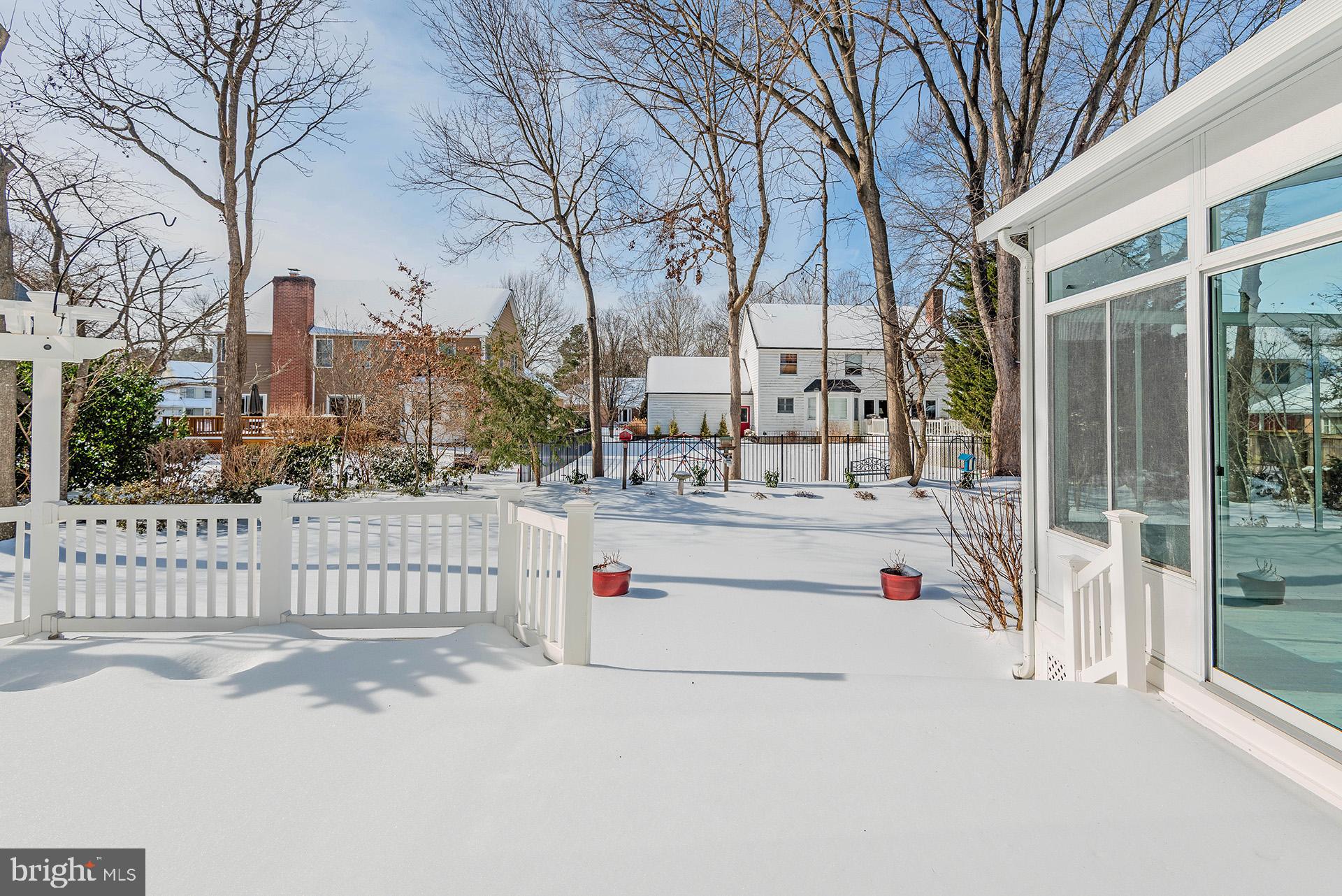 CROFTON ORCHARD - Residential