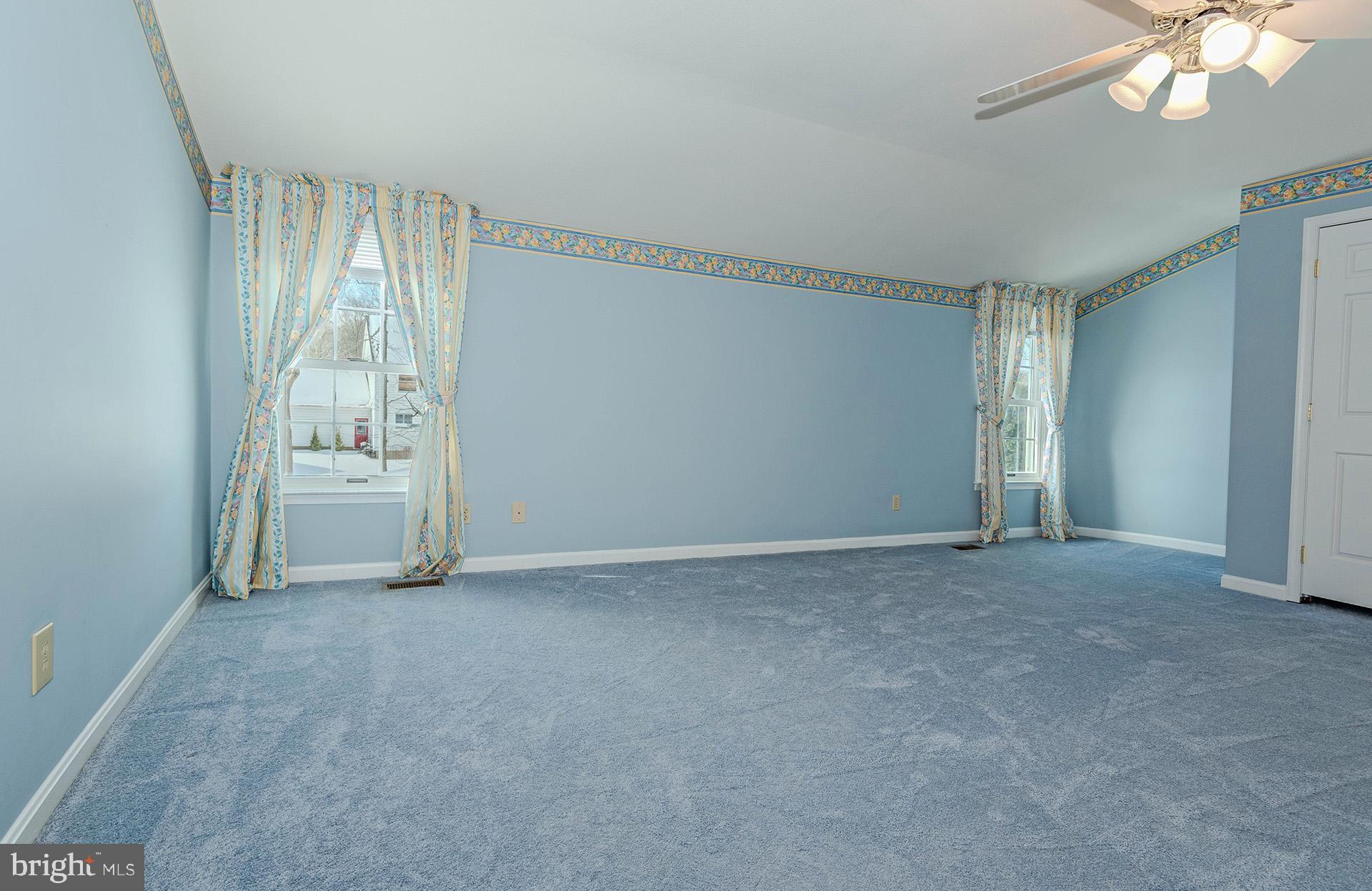 CROFTON ORCHARD - Residential