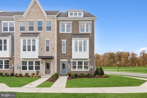 Townhouse For Sale - 10411 Harstad Drive<br/> WALDORF, MD 20603