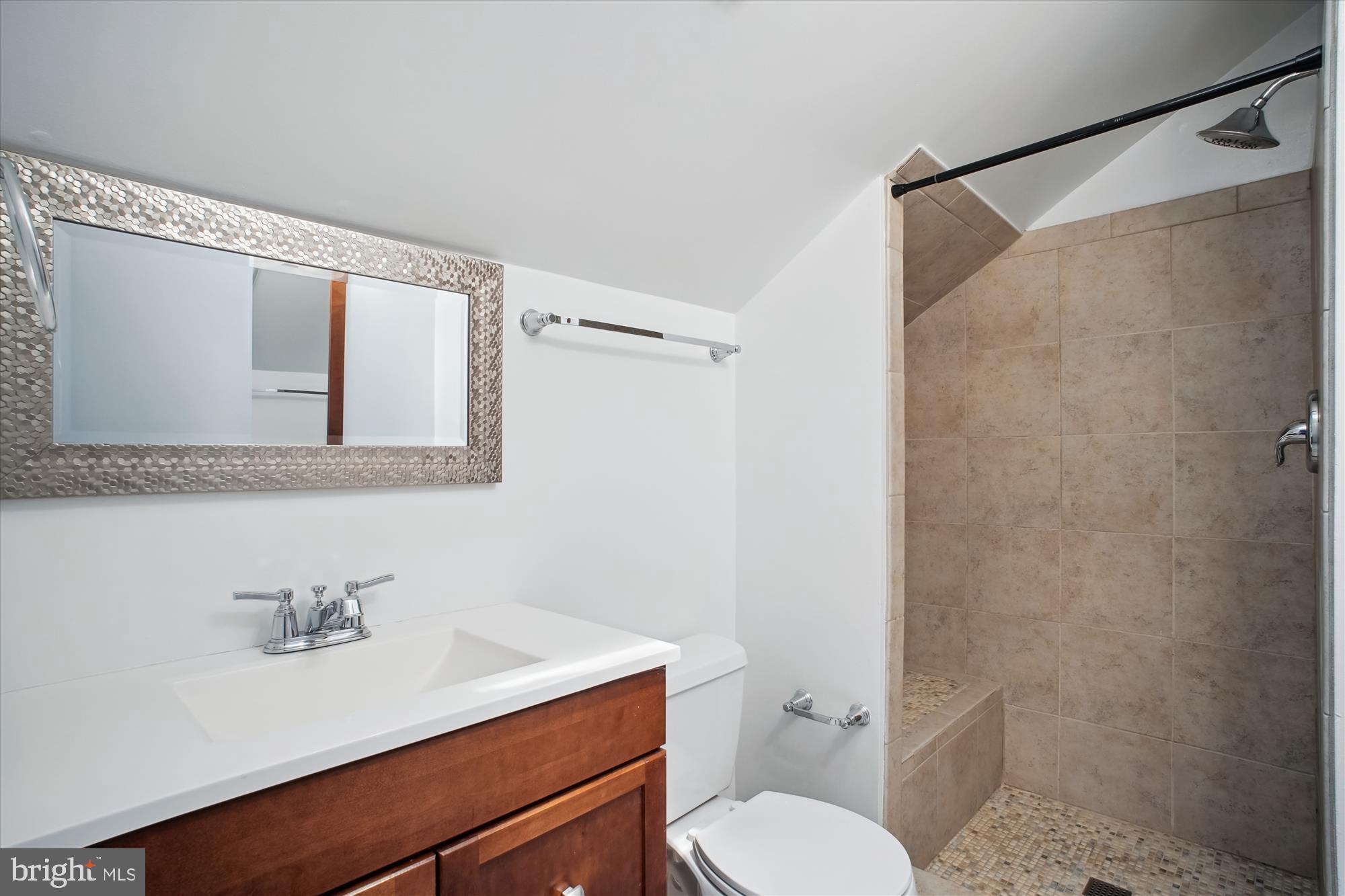 BALLSTON AREA TOWNHOUSES - Residential Lease