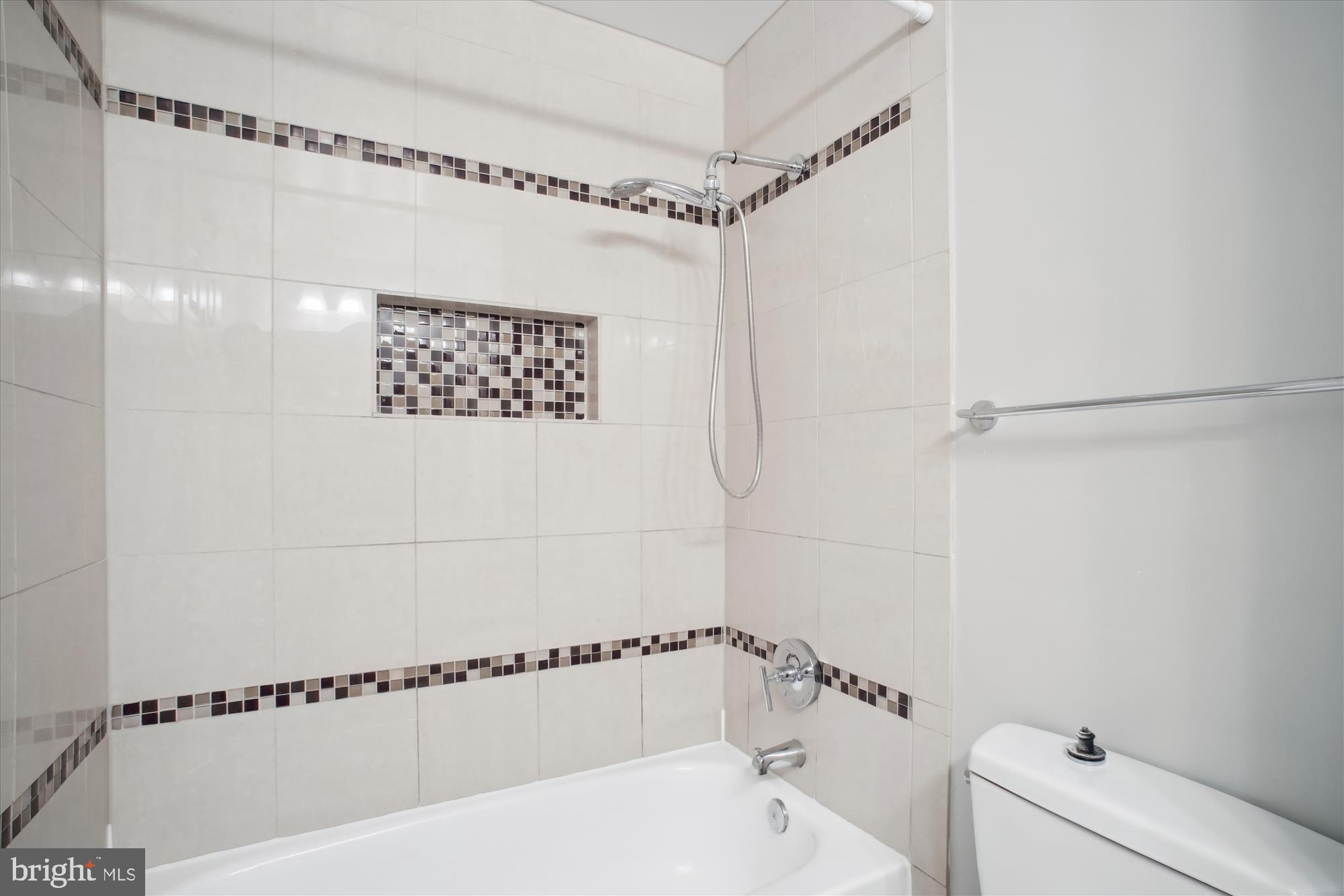 BALLSTON AREA TOWNHOUSES - Residential Lease