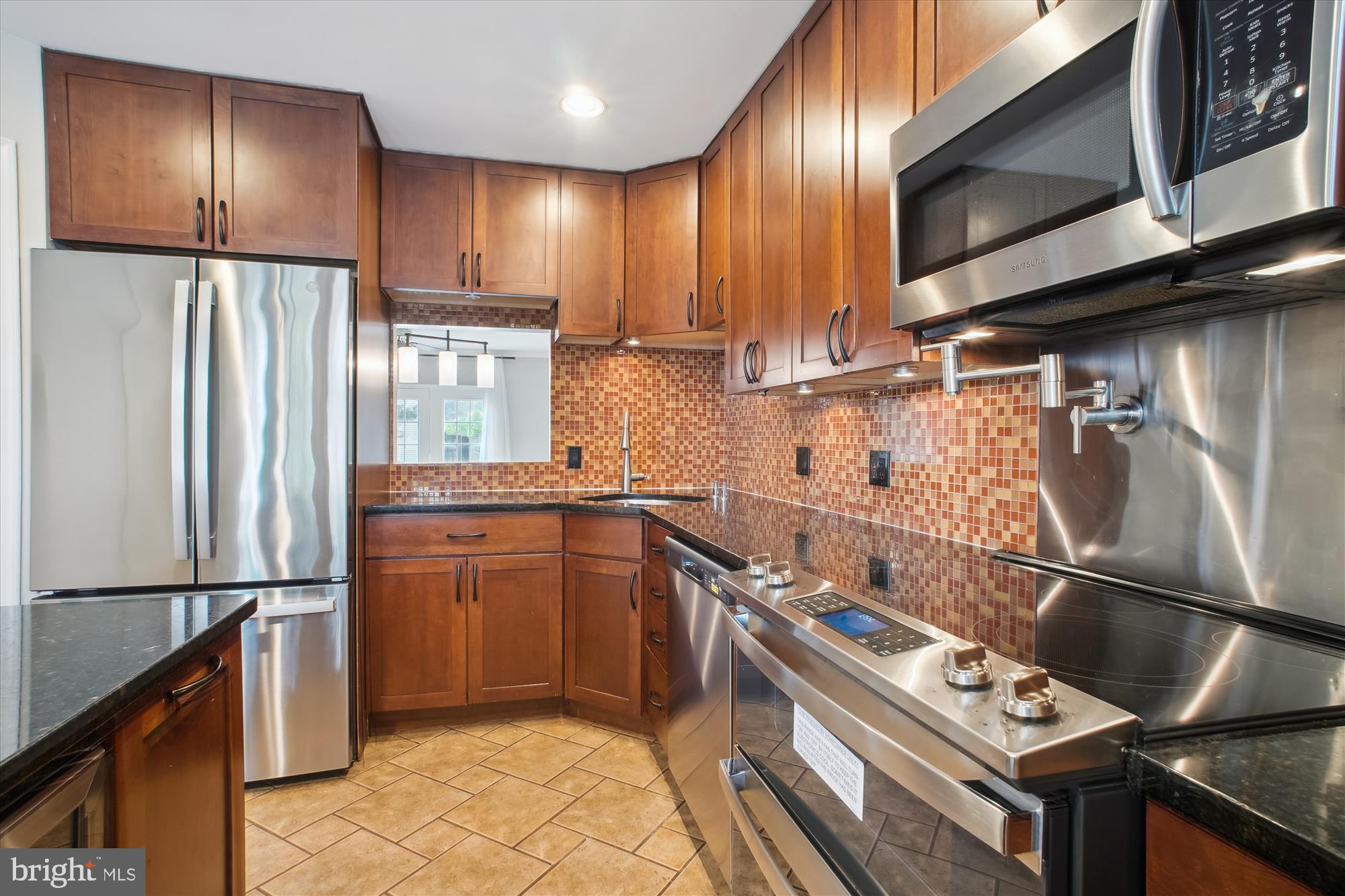 BALLSTON AREA TOWNHOUSES - Residential Lease