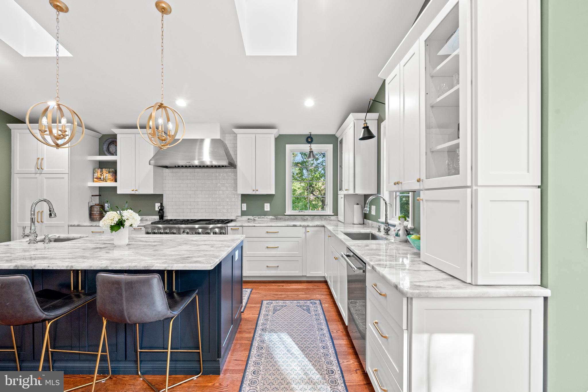 4812 MAURY LANE
