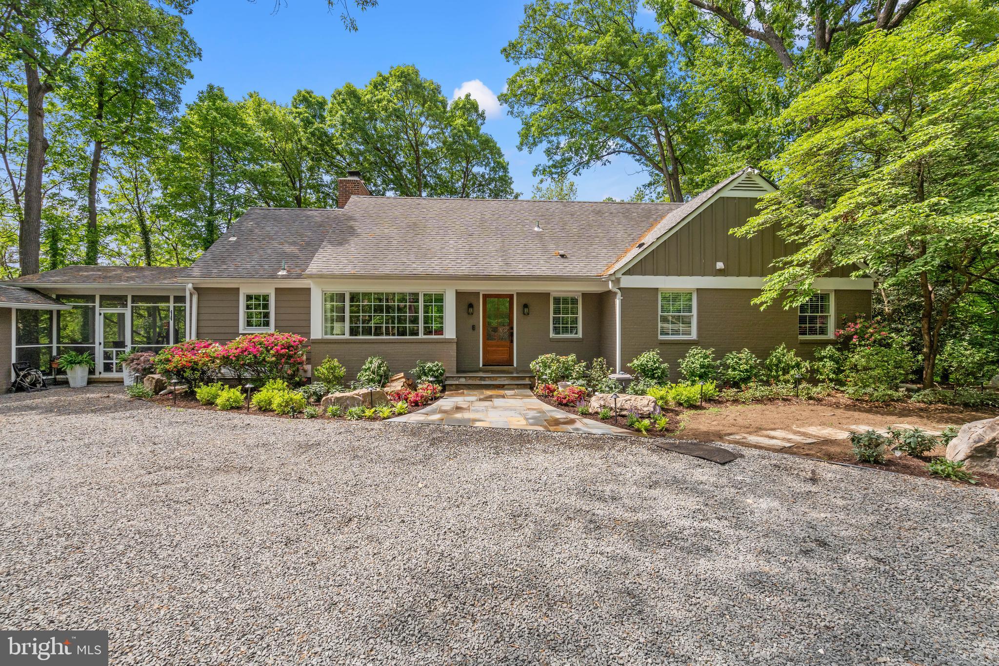 4812 MAURY LANE