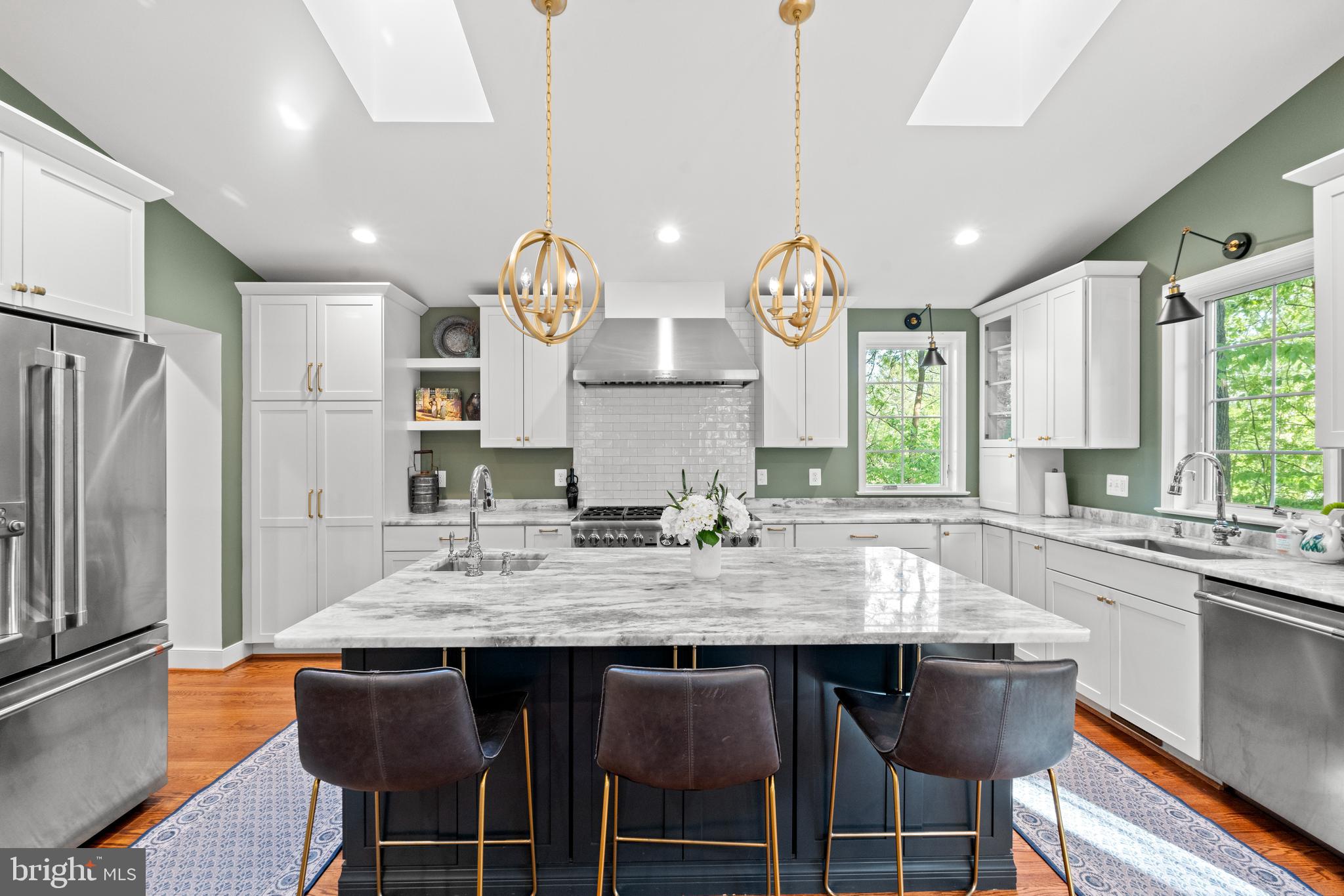 4812 MAURY LANE