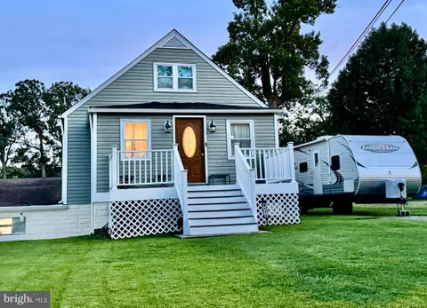 MLS: MDBC2175086