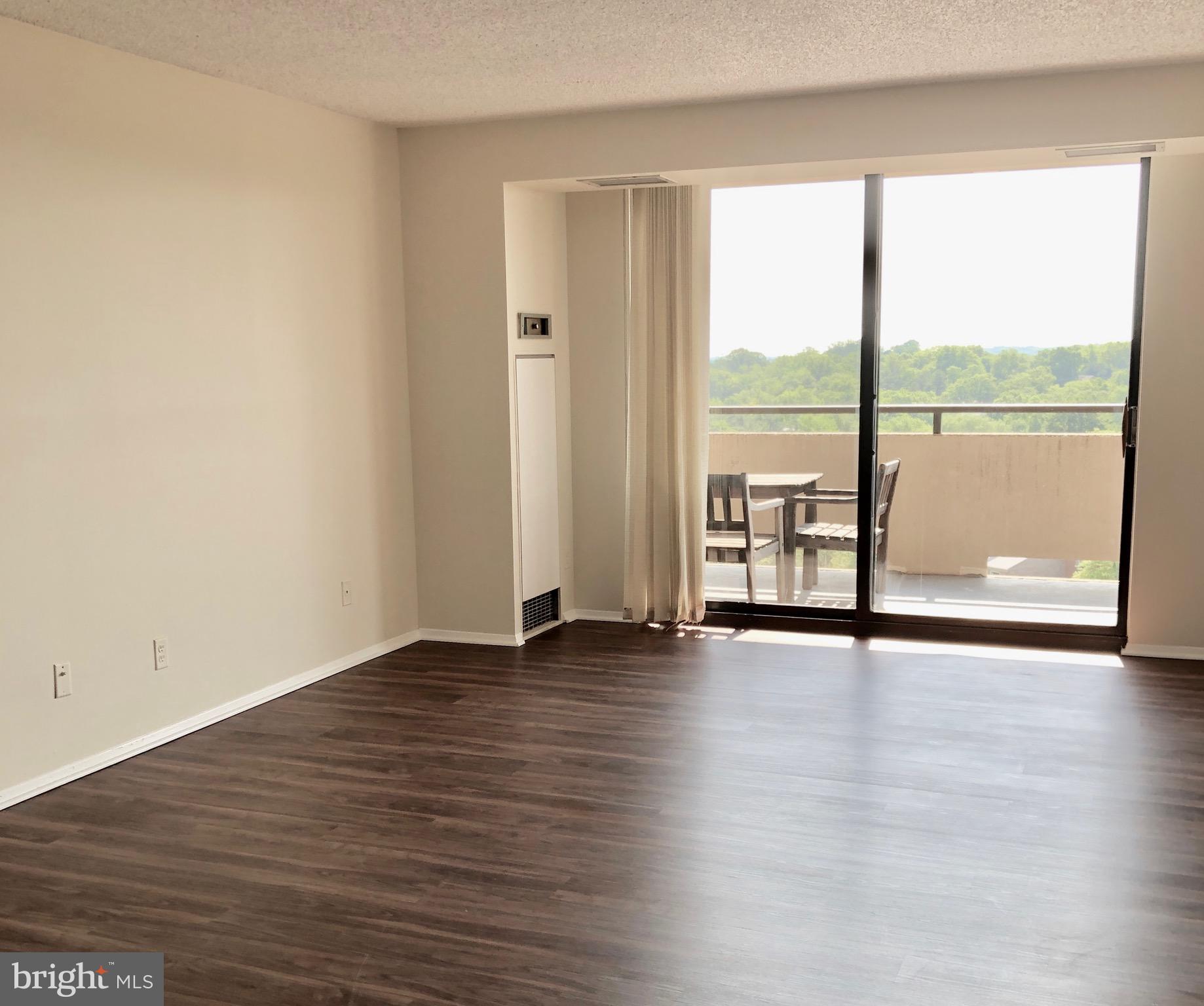 REGENCY AT MCLEAN - Residential Lease