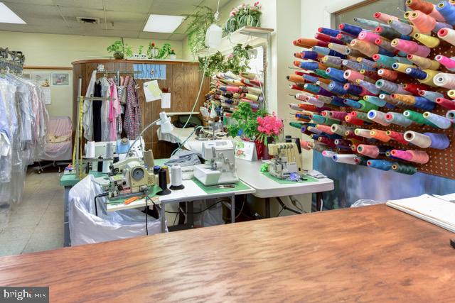 REGENCY AT MCLEAN - Residential Lease