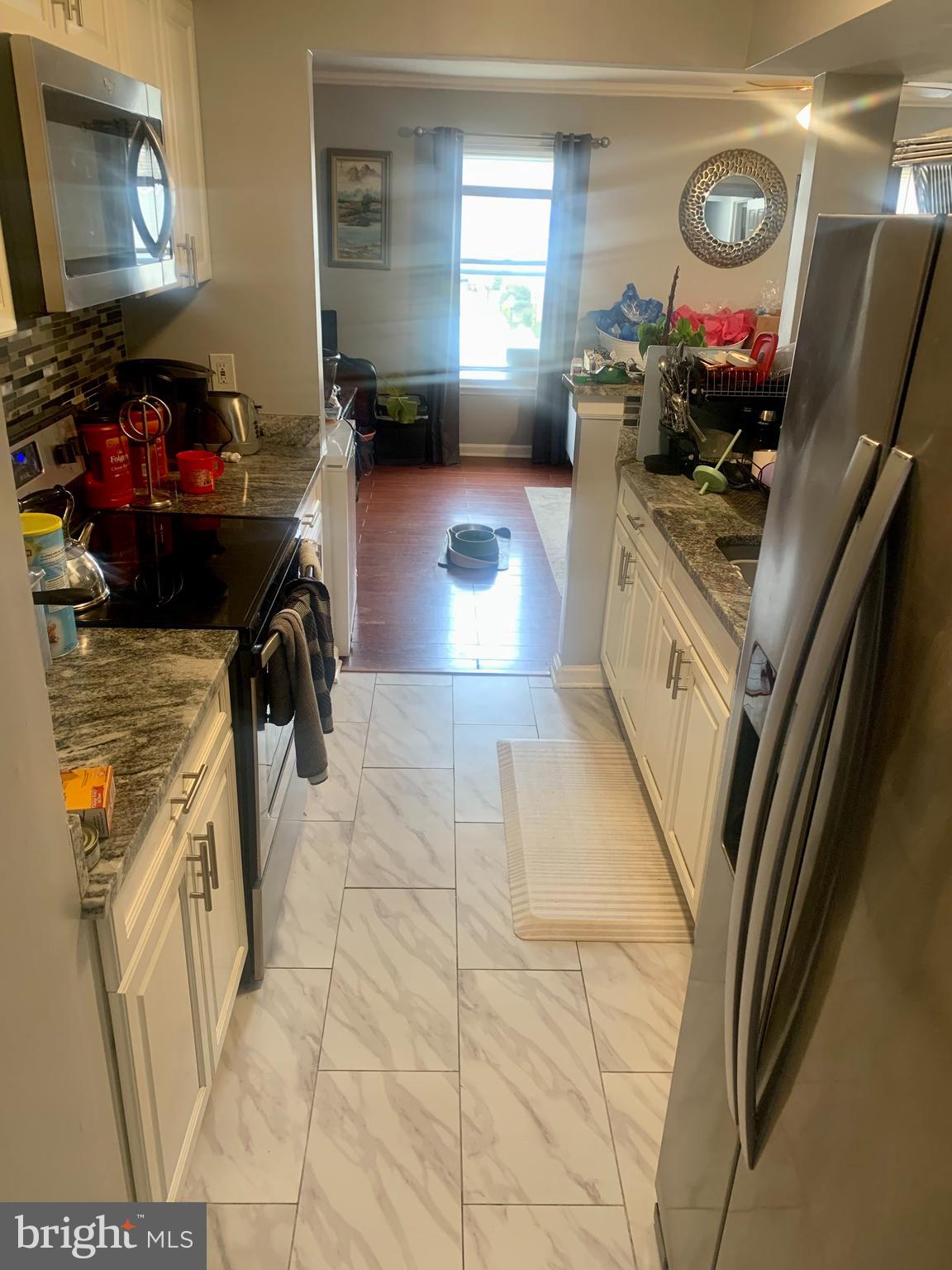 2005 CHADWICK TERRACE