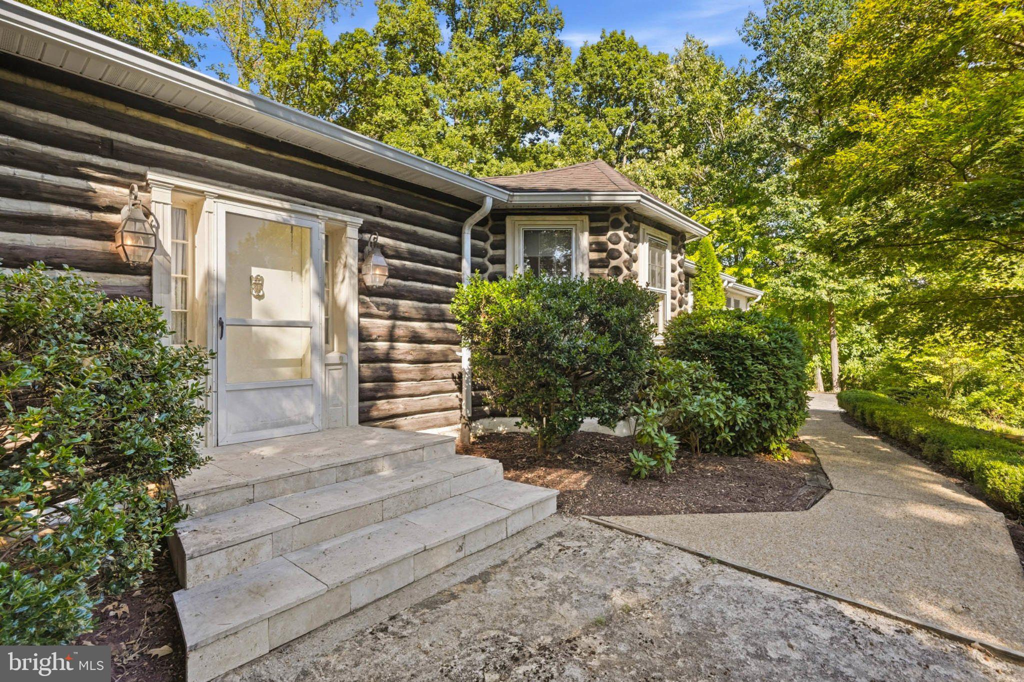 1576 CHICKASAW ROAD