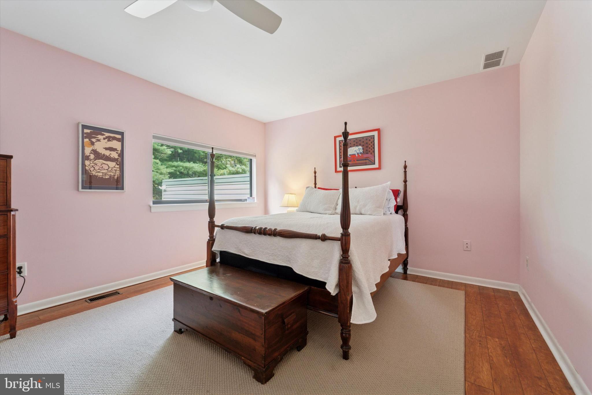 MIQUON - Residential