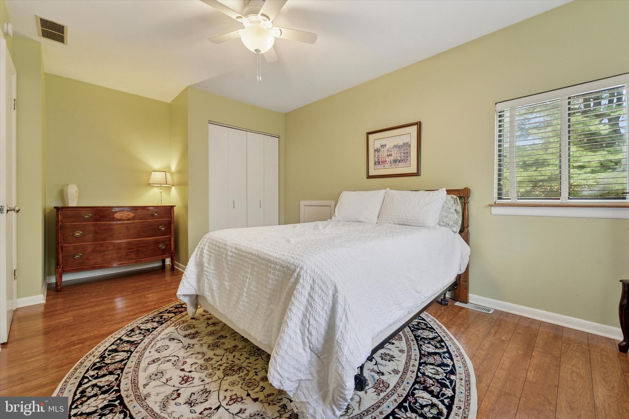 MIQUON - Residential