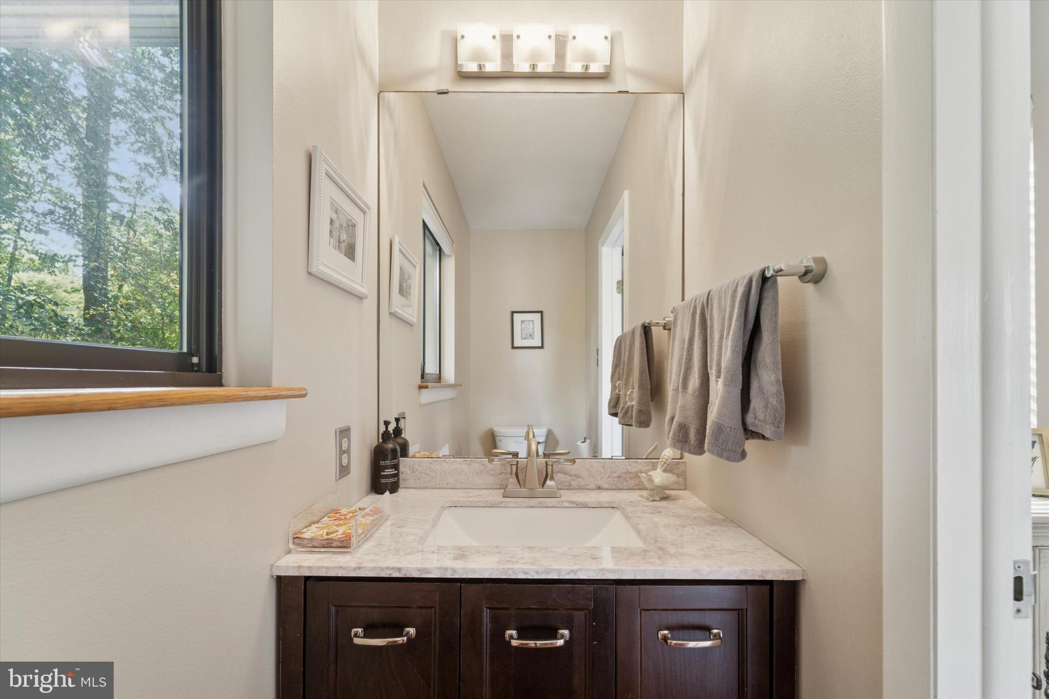 MIQUON - Residential