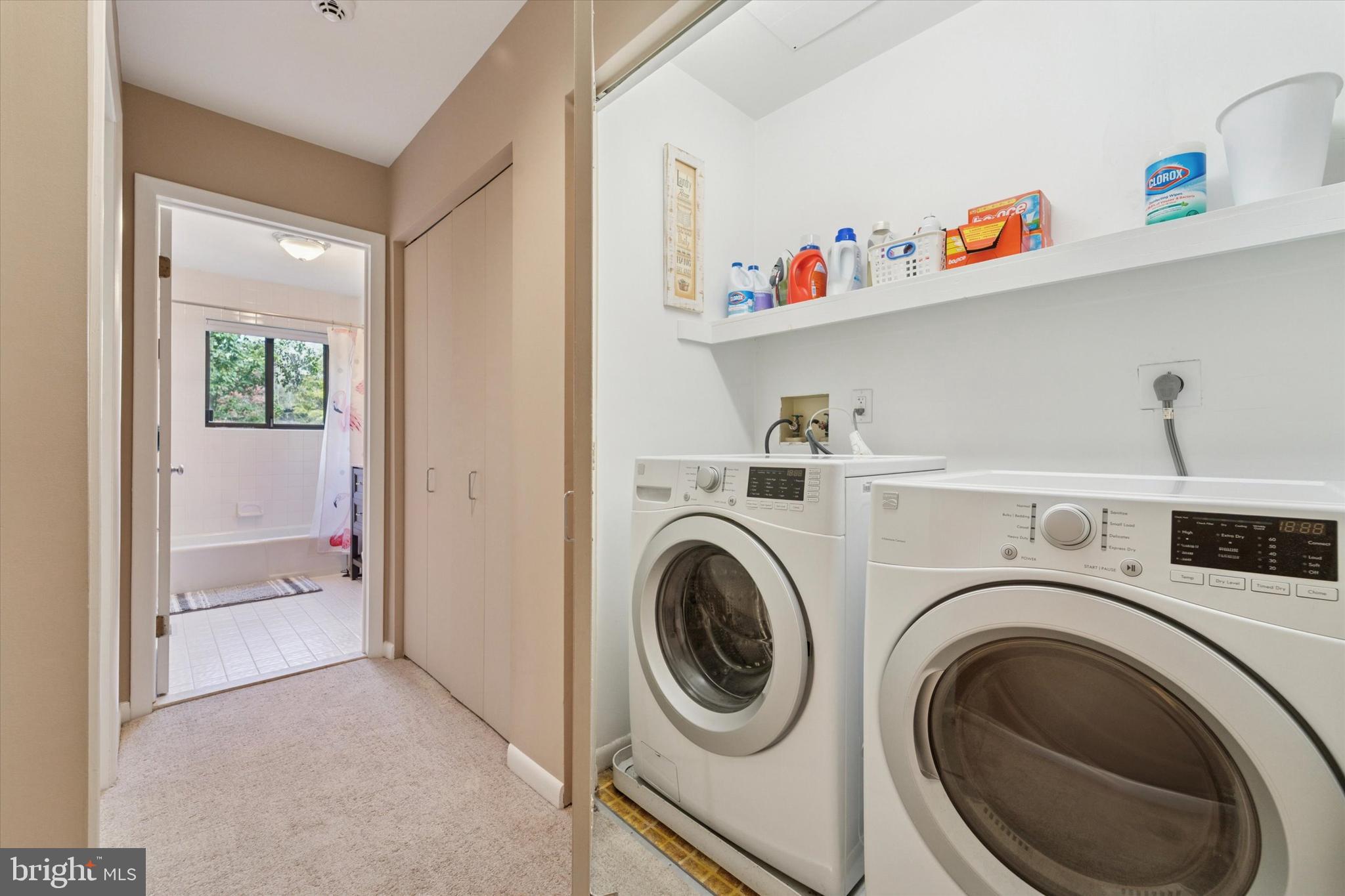 MIQUON - Residential