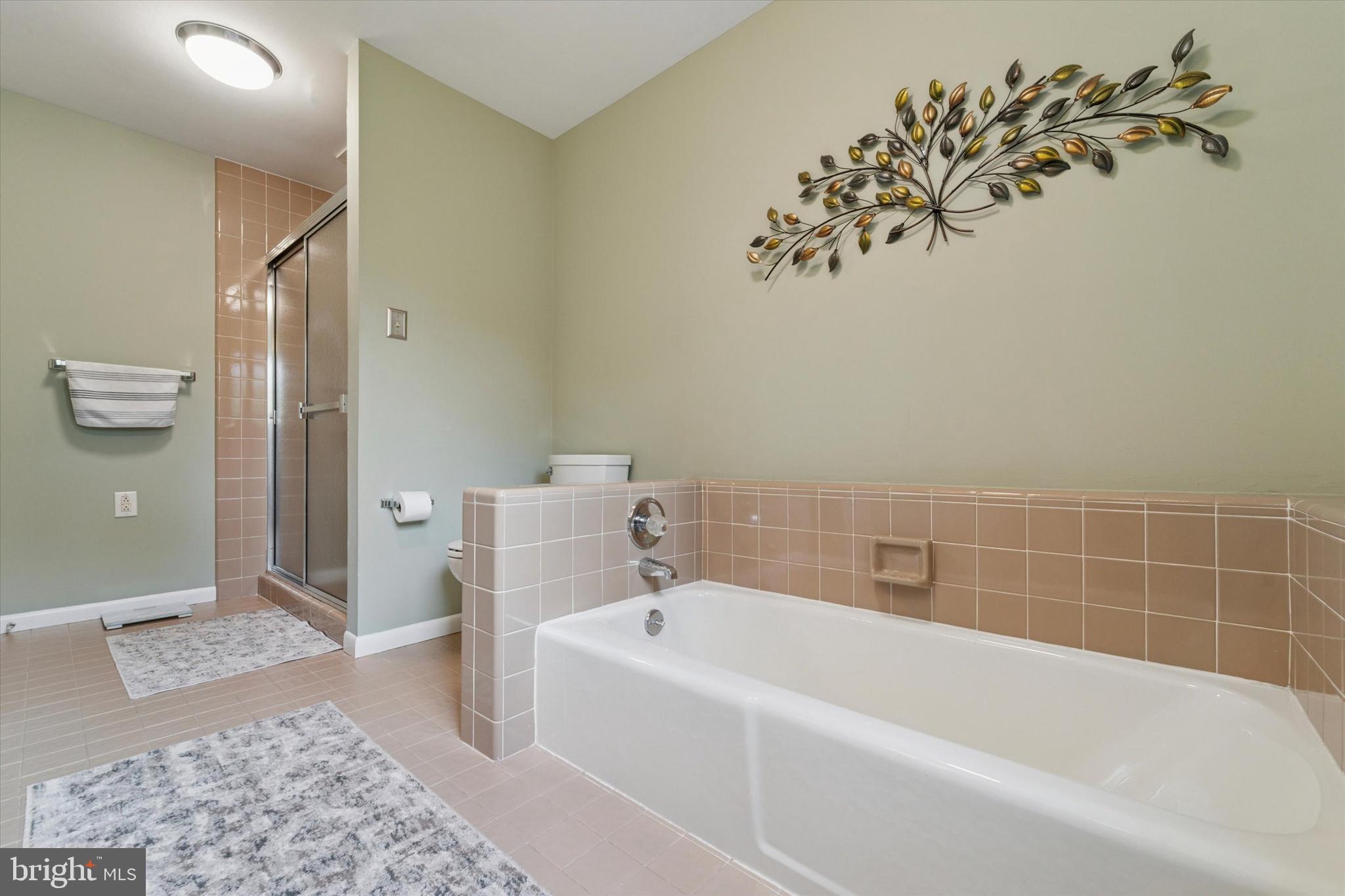 MIQUON - Residential