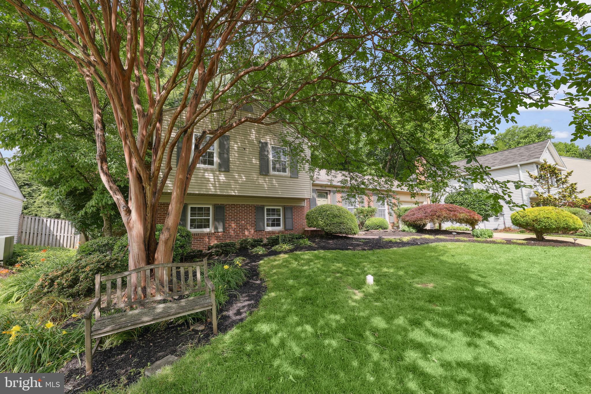 LAKE BRADDOCK - Residential