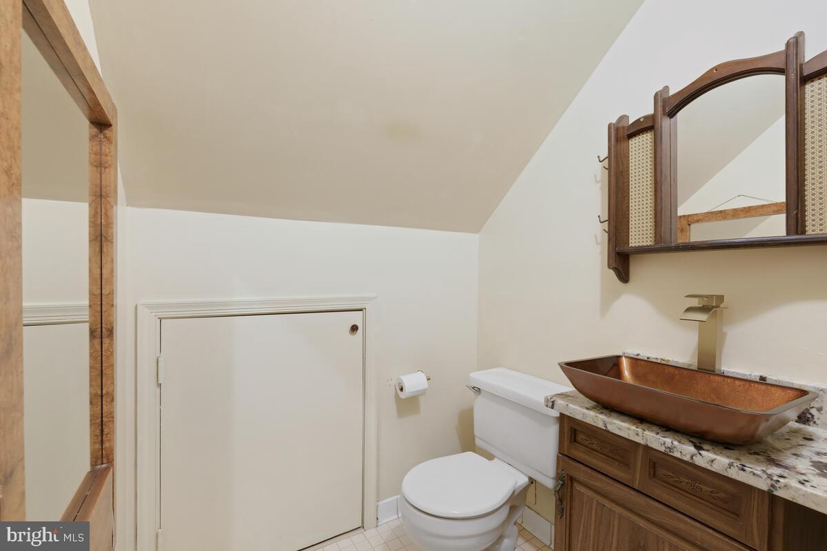 LUXMANOR - Residential