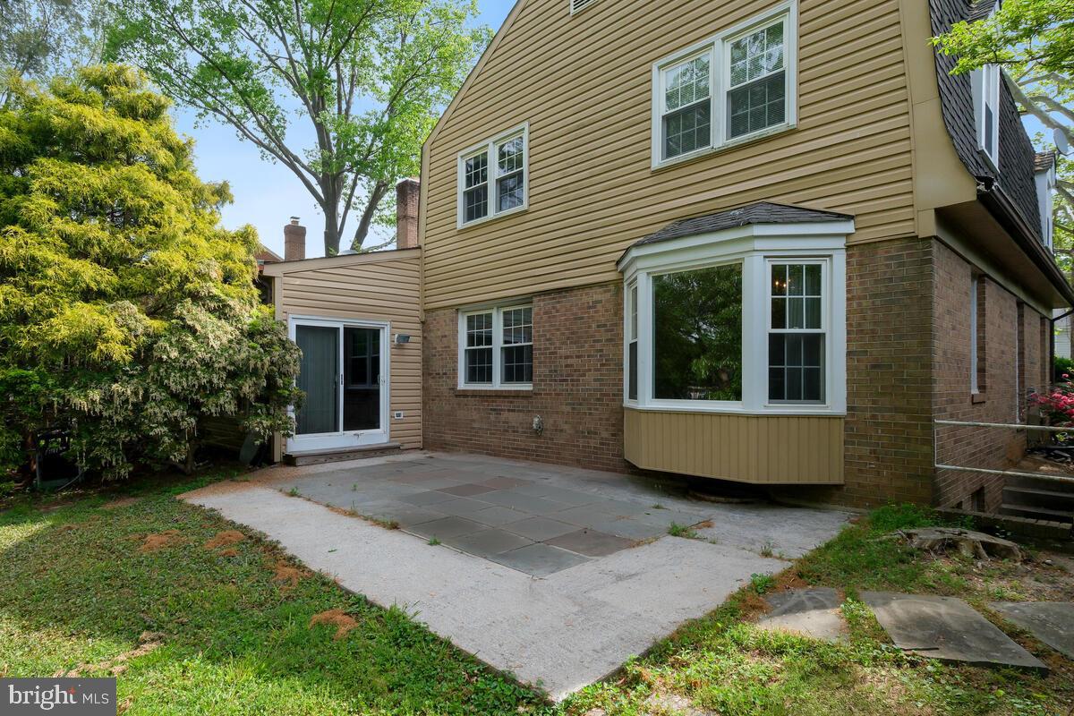 LUXMANOR - Residential