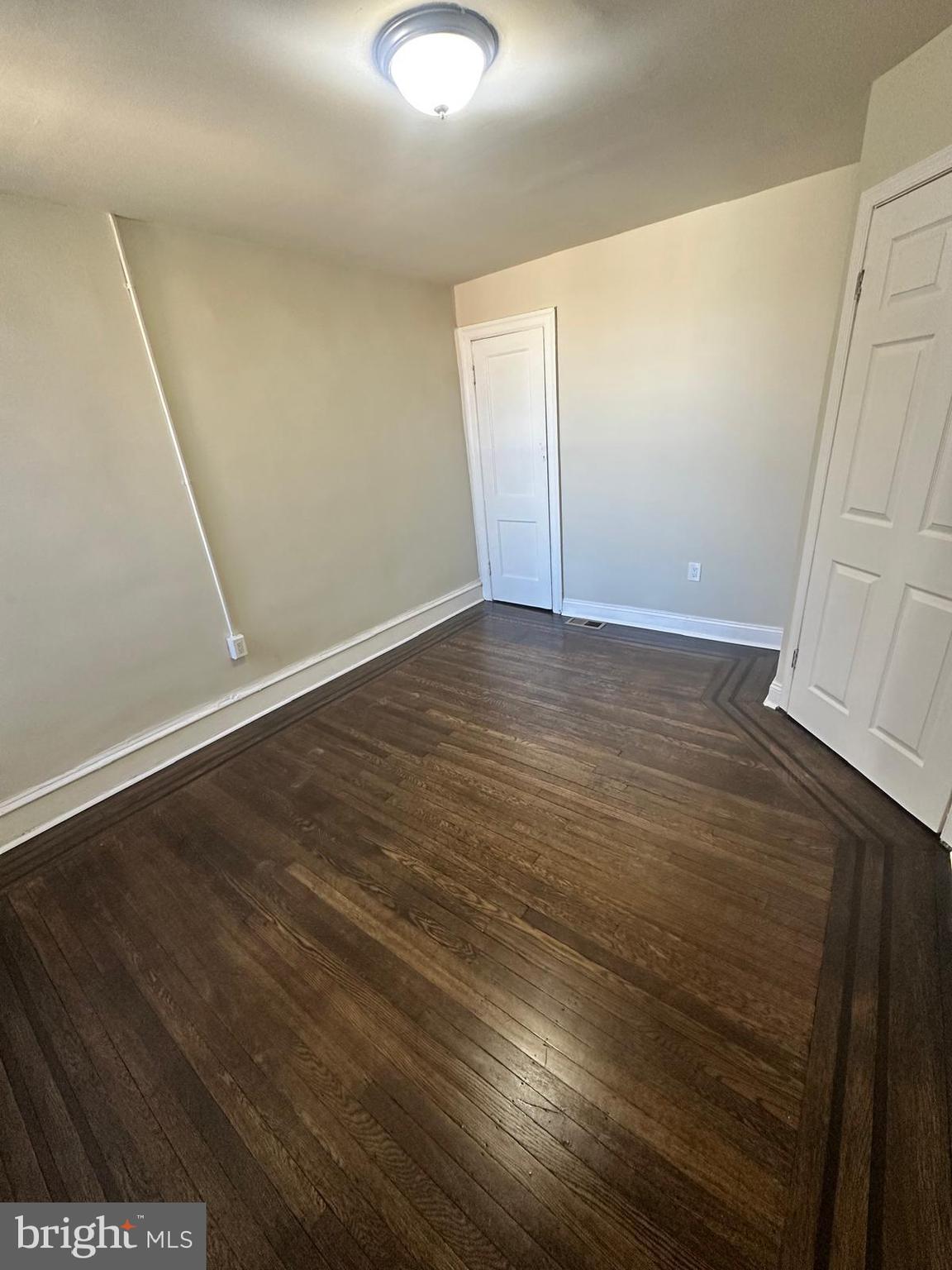 WEST OAK LANE - Residential