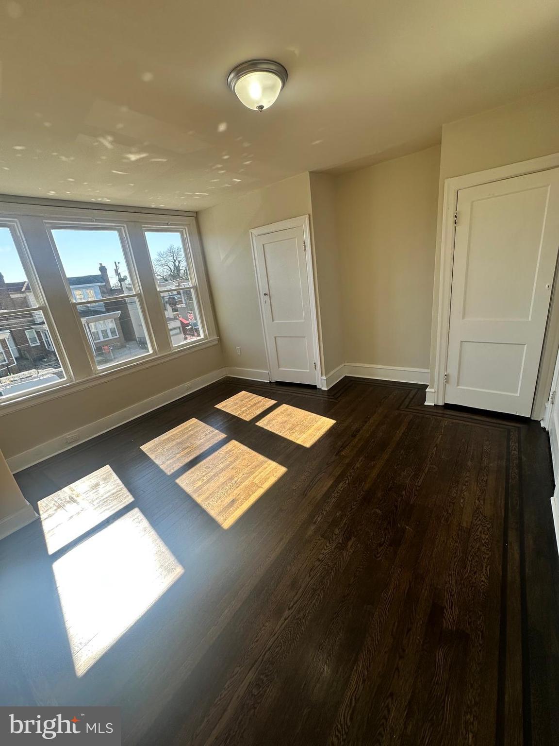 WEST OAK LANE - Residential