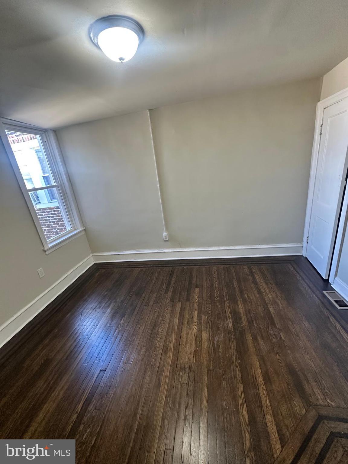 WEST OAK LANE - Residential