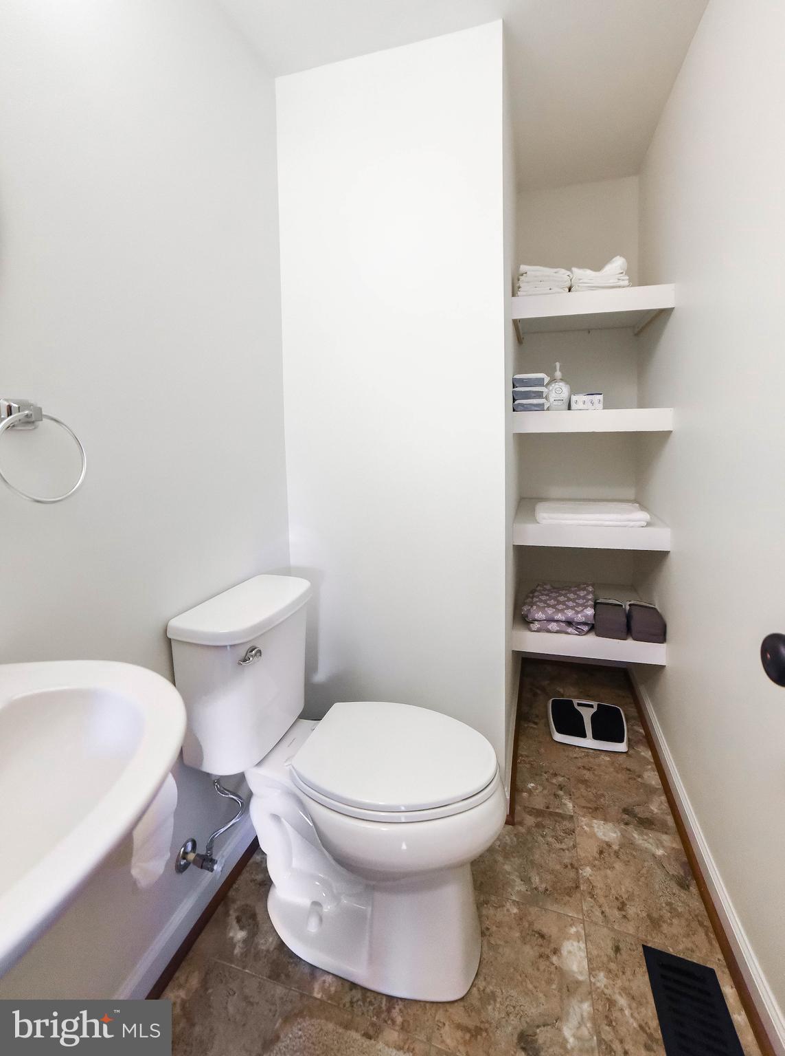 CHESAPEAKE RANCH ESTATES - Residential