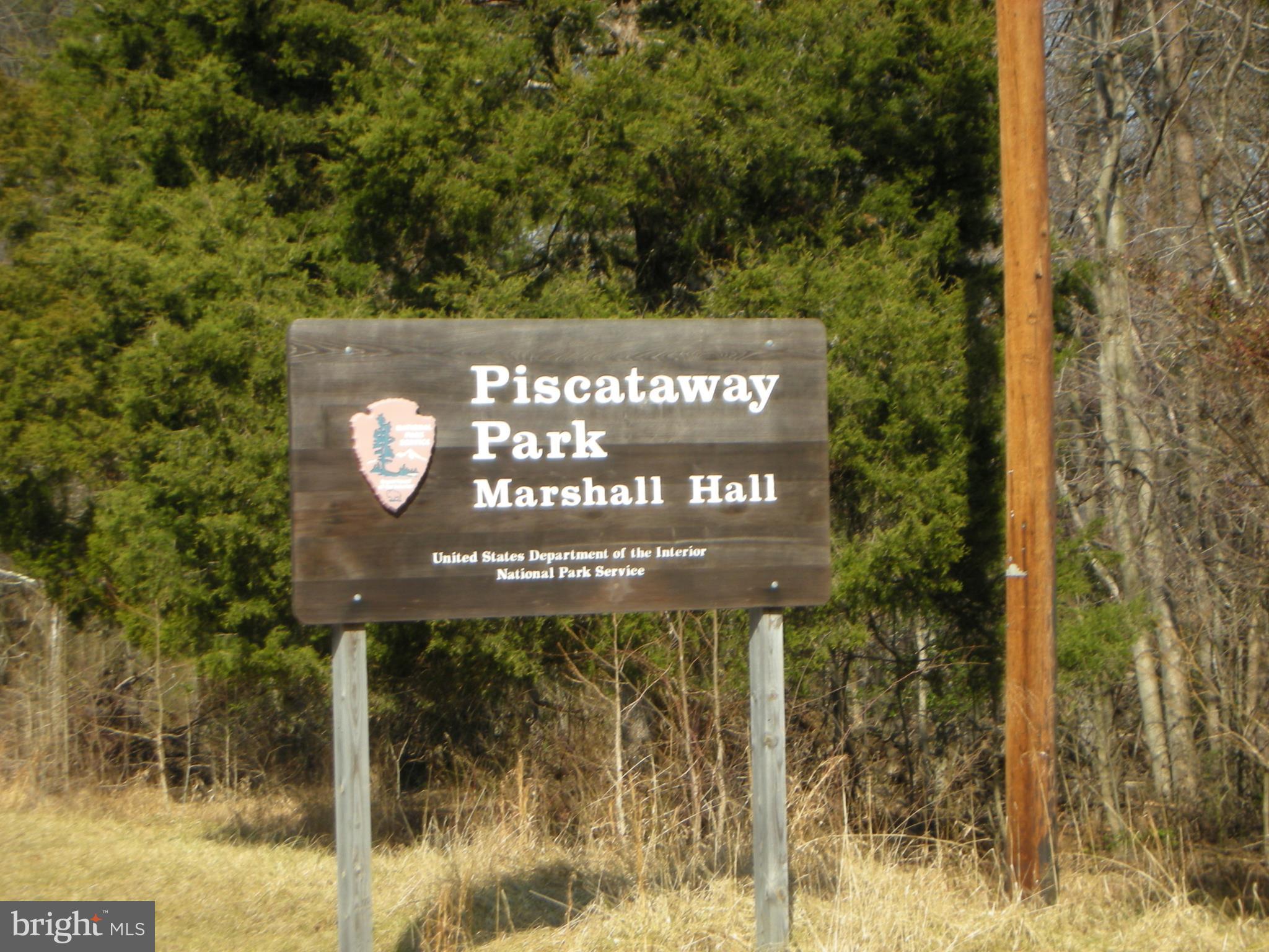 SOUTH HAMPTON - Residential