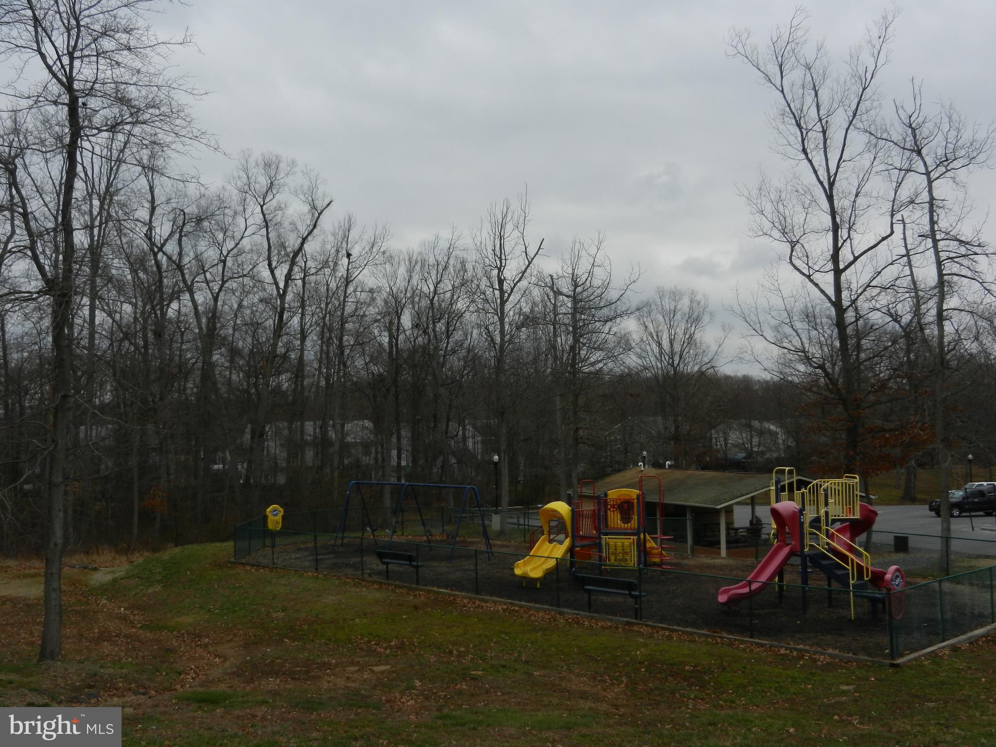 SOUTH HAMPTON - Residential