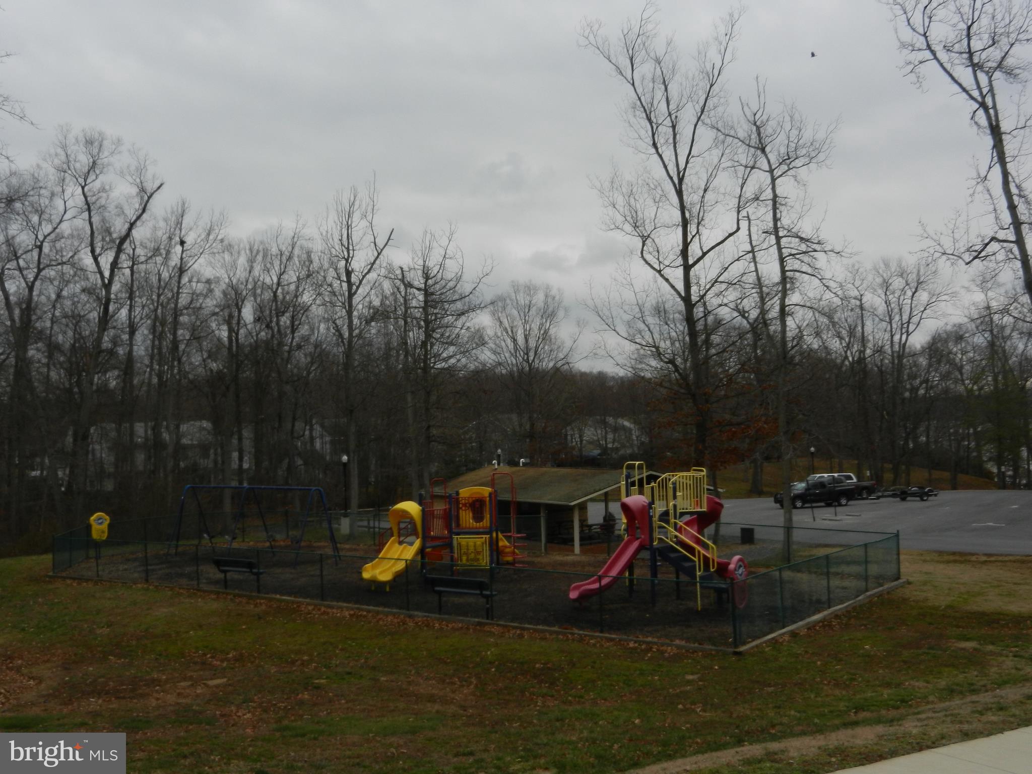 SOUTH HAMPTON - Residential