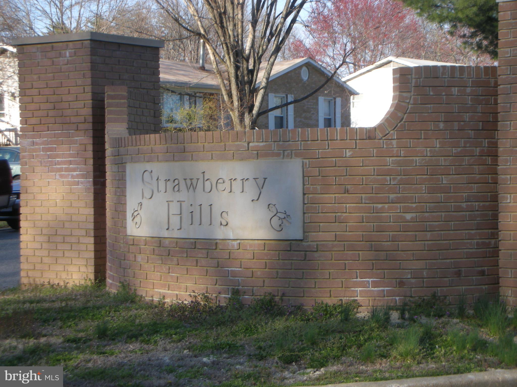 SOUTH HAMPTON - Residential