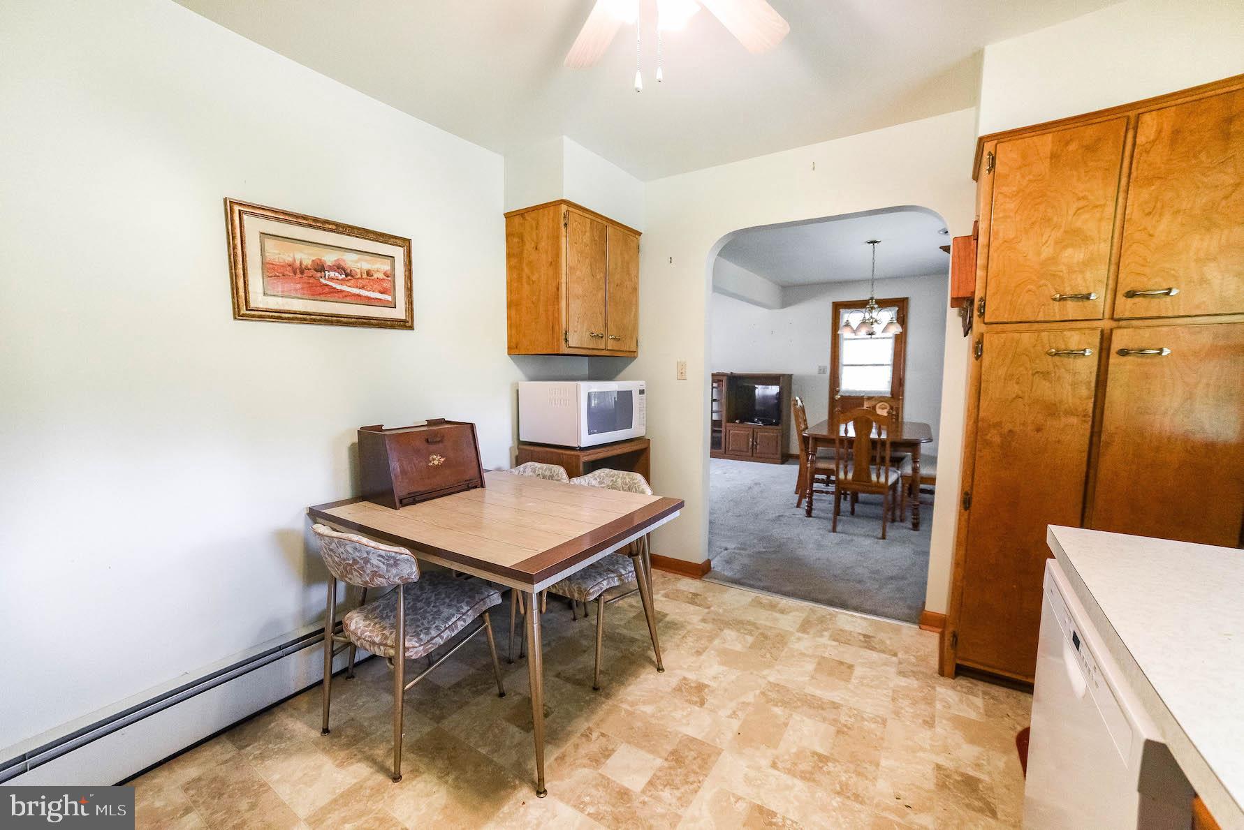 SOUTH HAMPTON - Residential