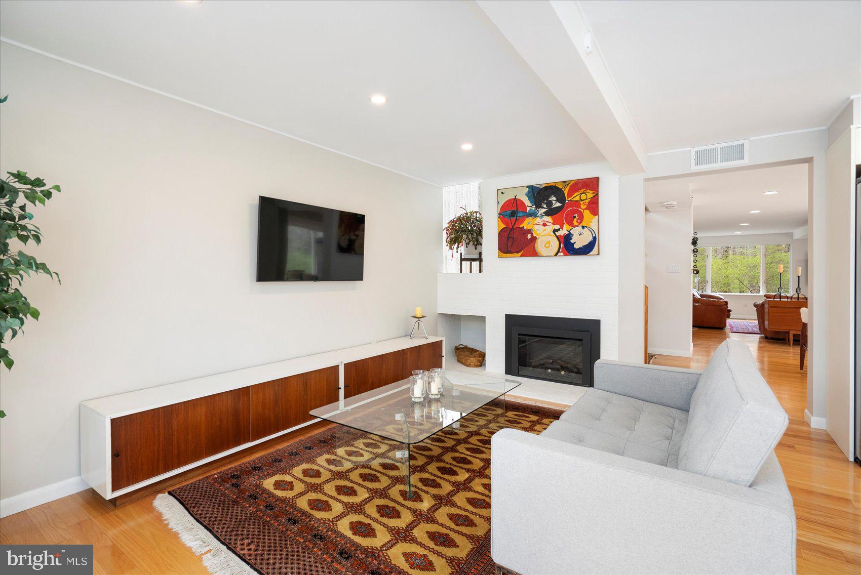 GREENWOOD - Residential