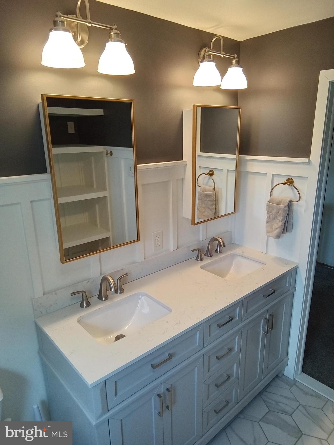 RHAWNHURST - Residential