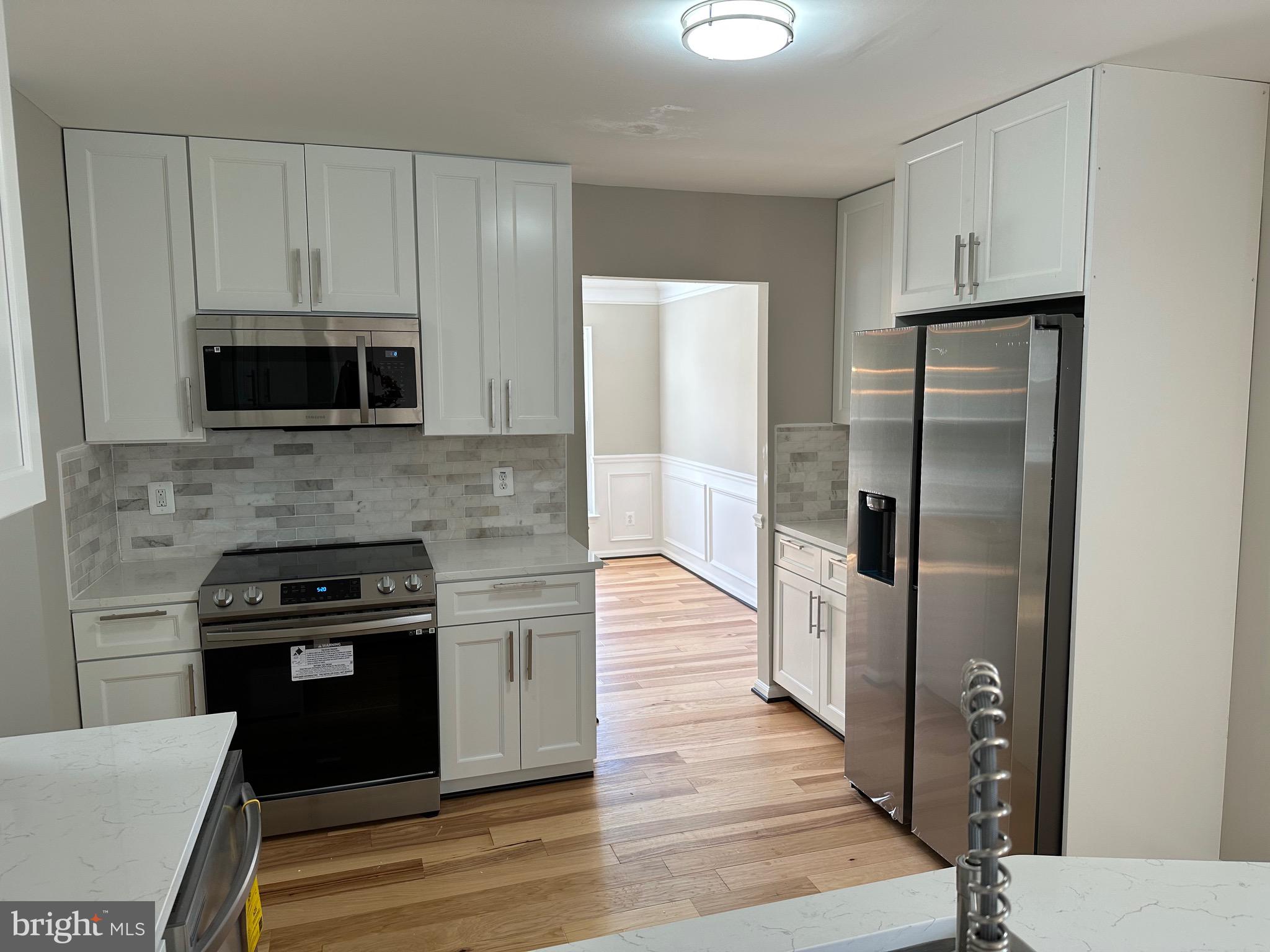 WALNUT HILLS - Residential