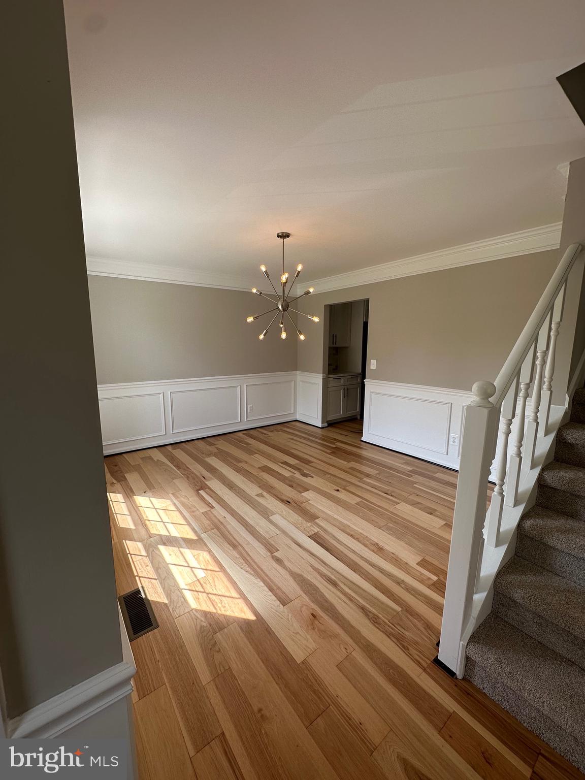 WALNUT HILLS - Residential