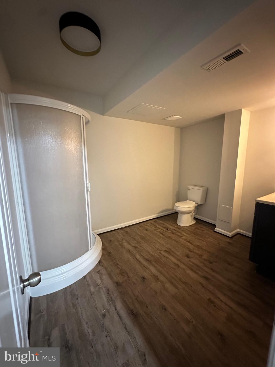 WALNUT HILLS - Residential