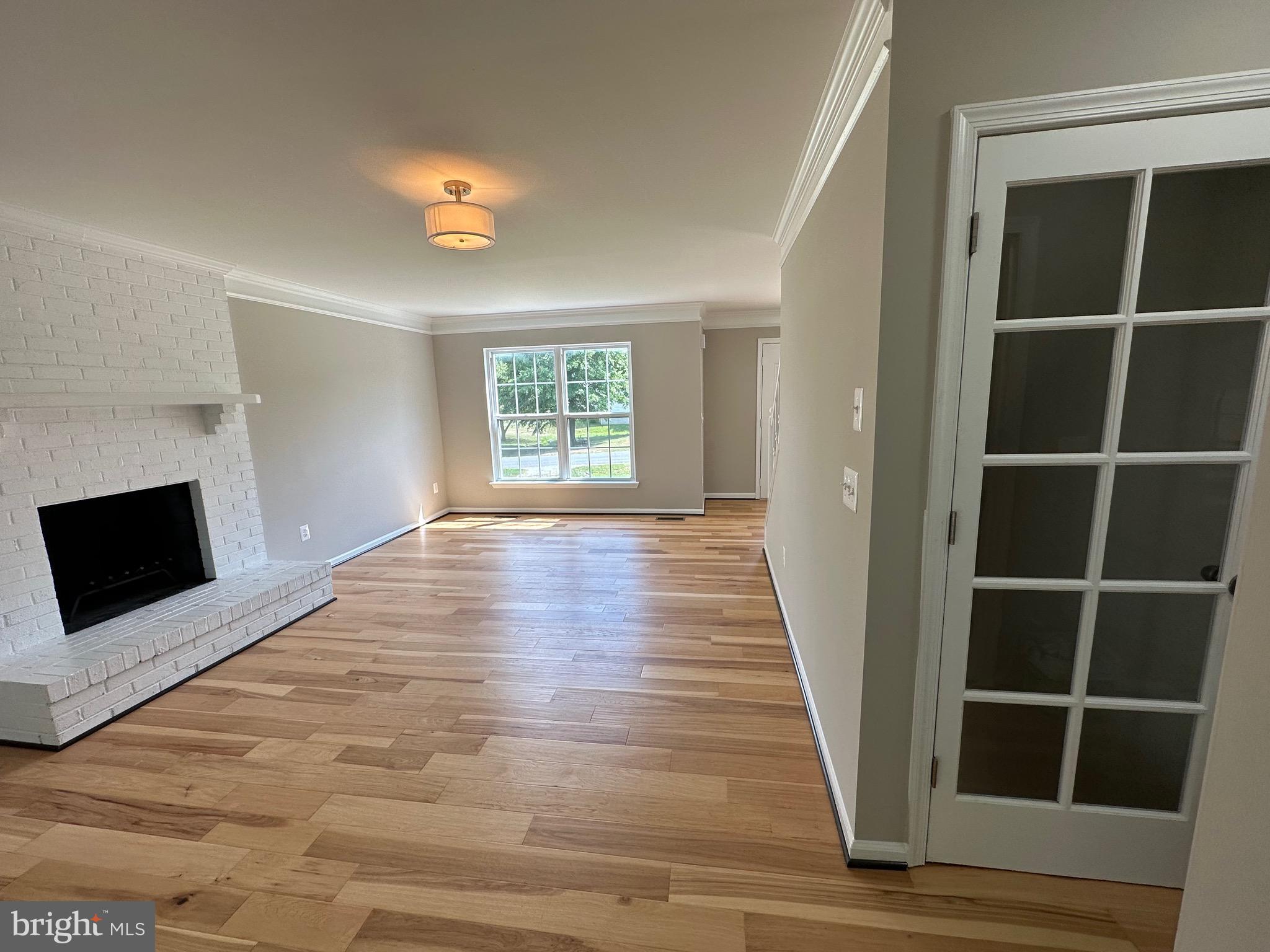 WALNUT HILLS - Residential