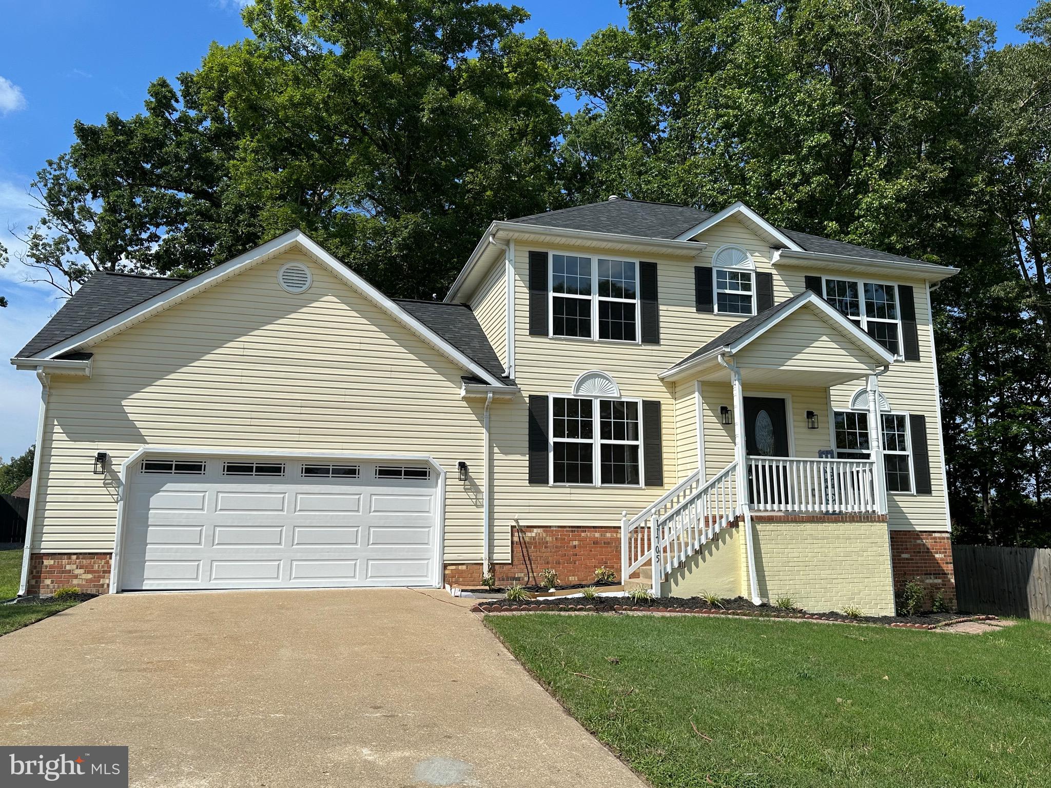 WALNUT HILLS - Residential