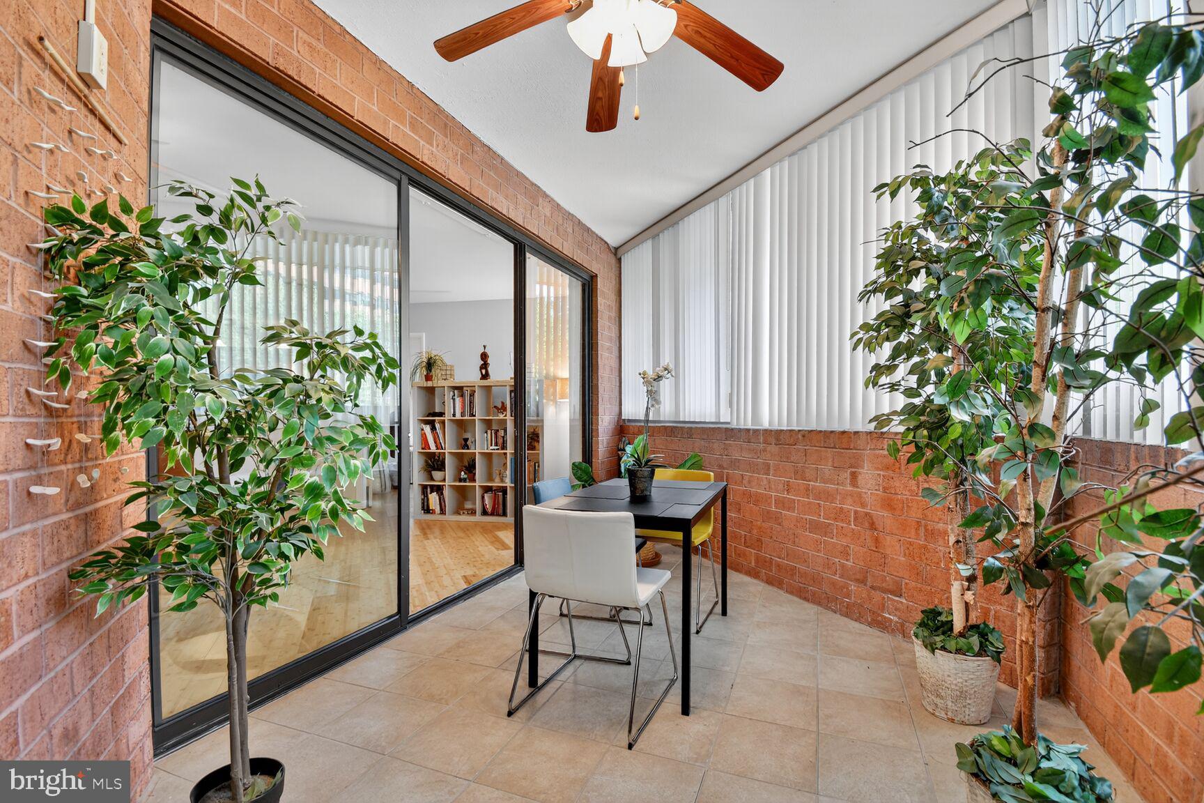 WESTVIEW AT BALLSTON METRO - Residential