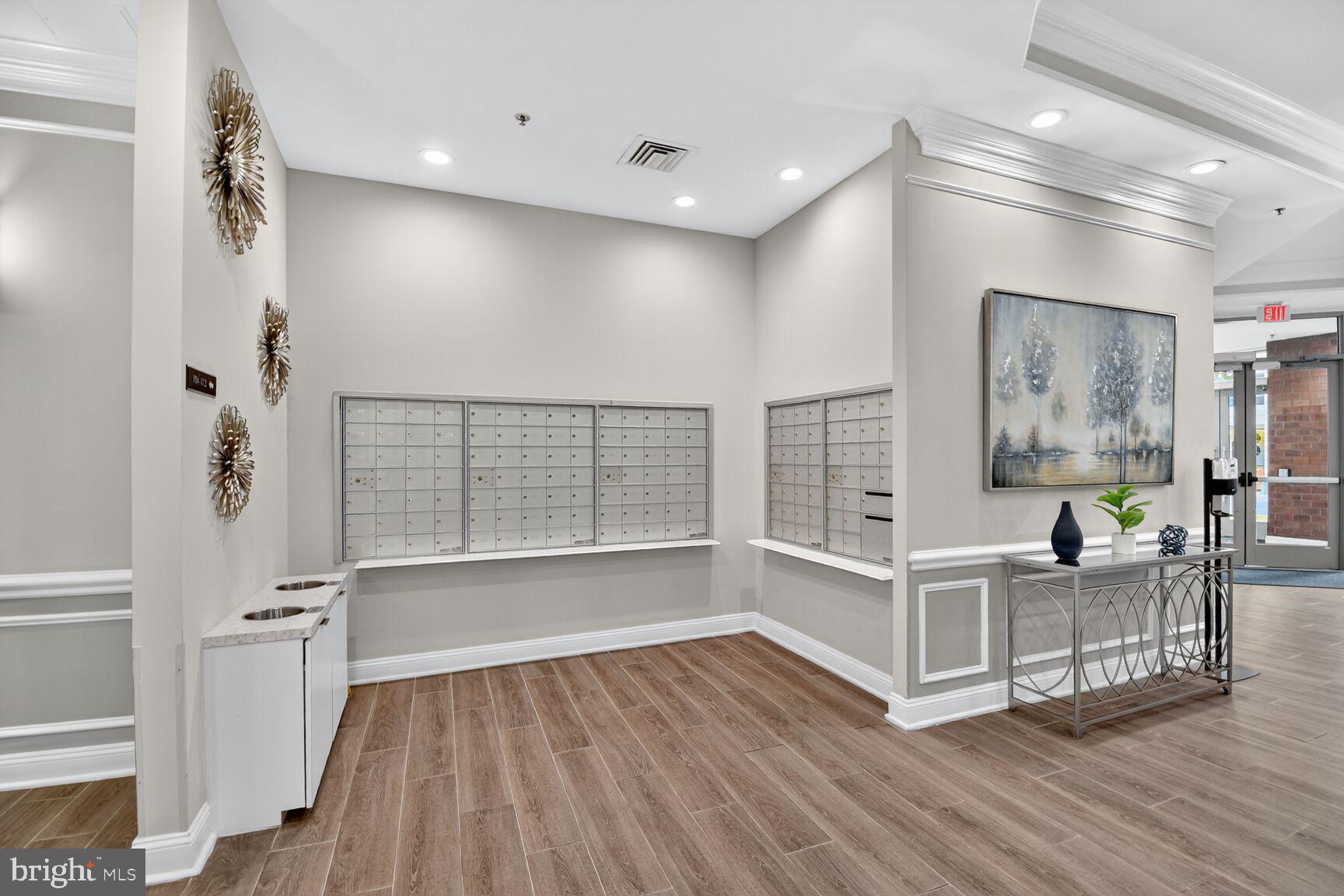 WESTVIEW AT BALLSTON METRO - Residential