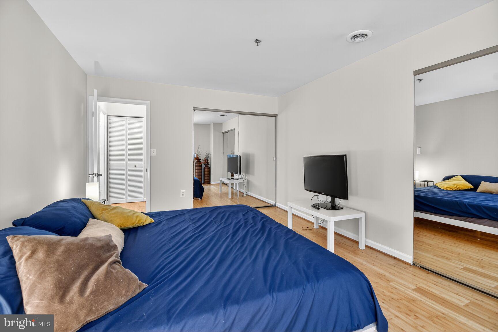 WESTVIEW AT BALLSTON METRO - Residential