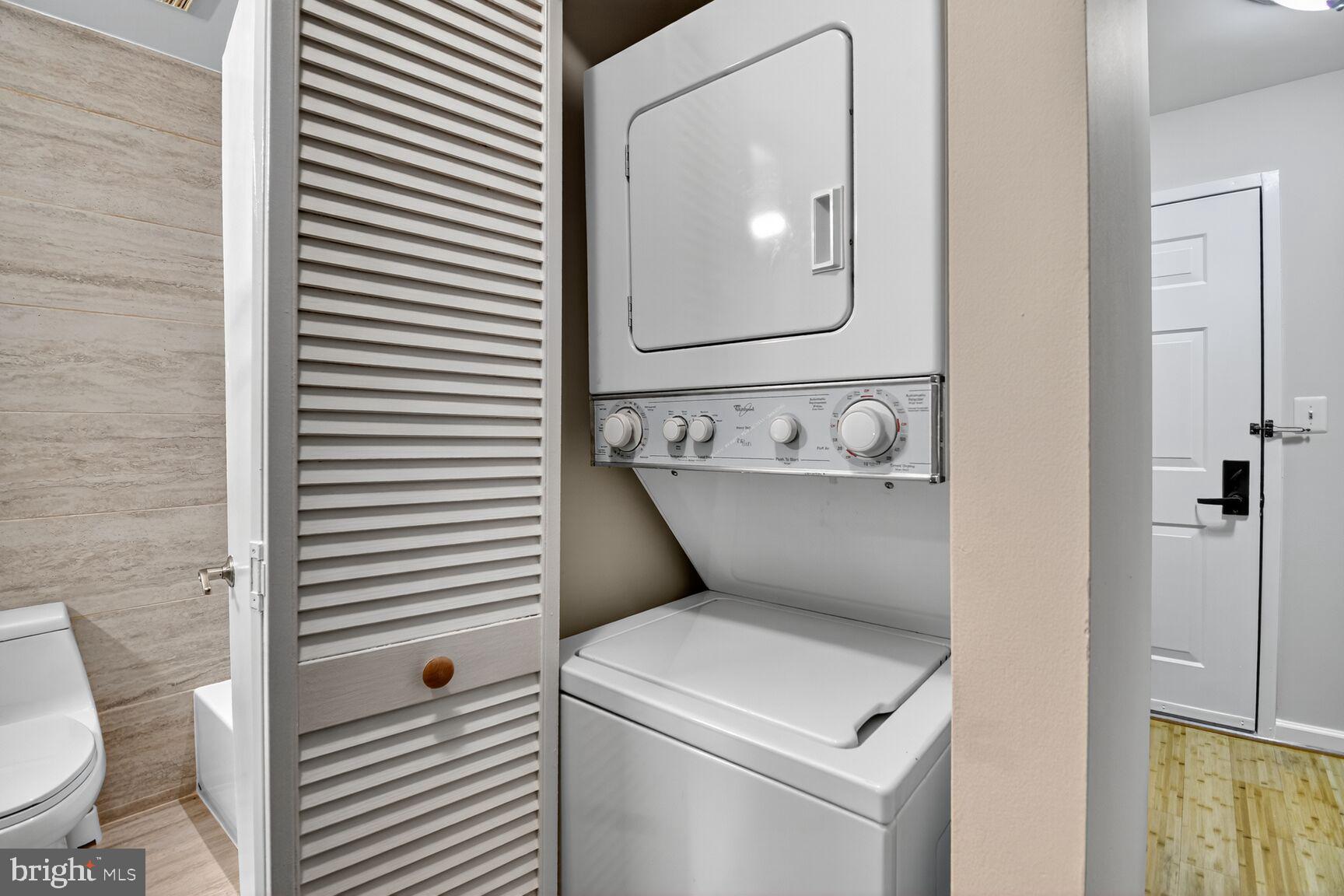 WESTVIEW AT BALLSTON METRO - Residential